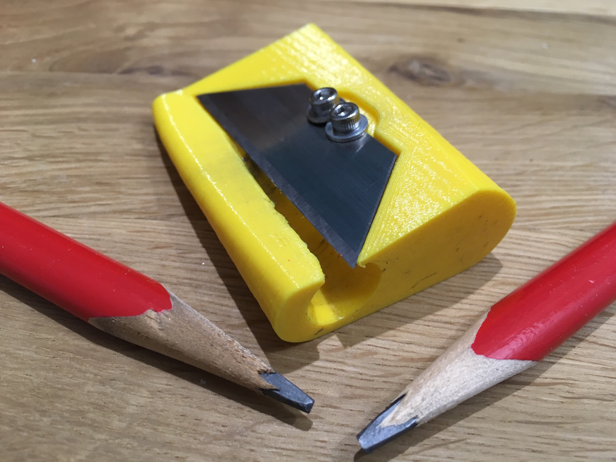 CARPENTER PENCIL SHARPENER