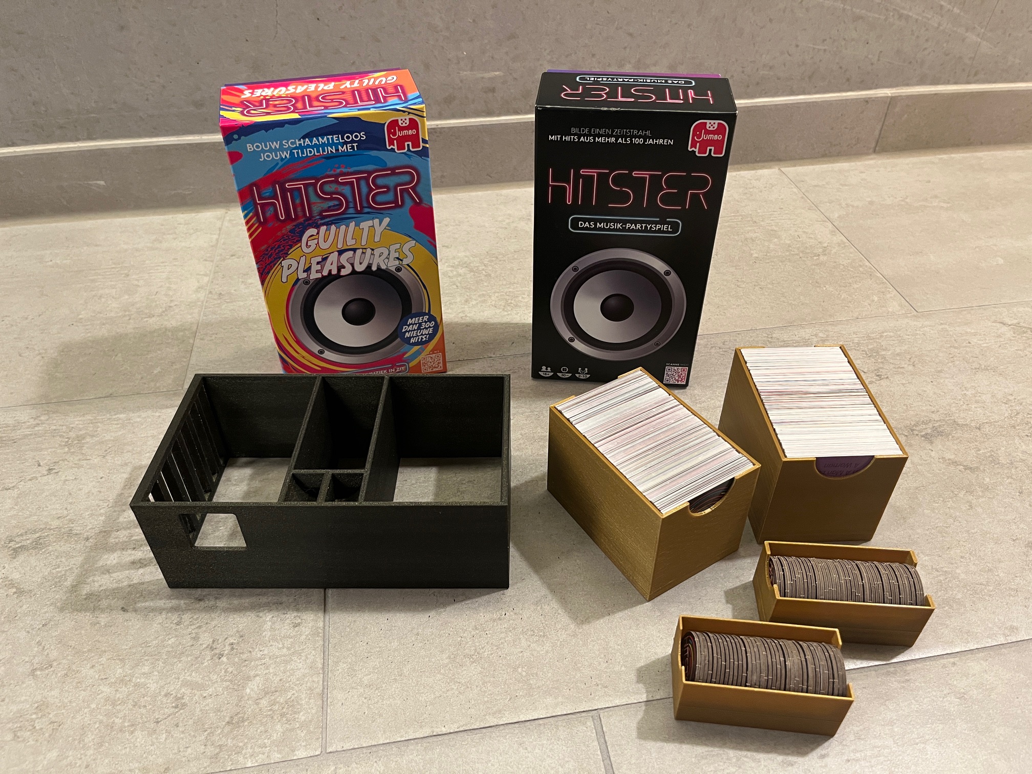 Hitster box-organizer & stand (basic-game & expansion)
