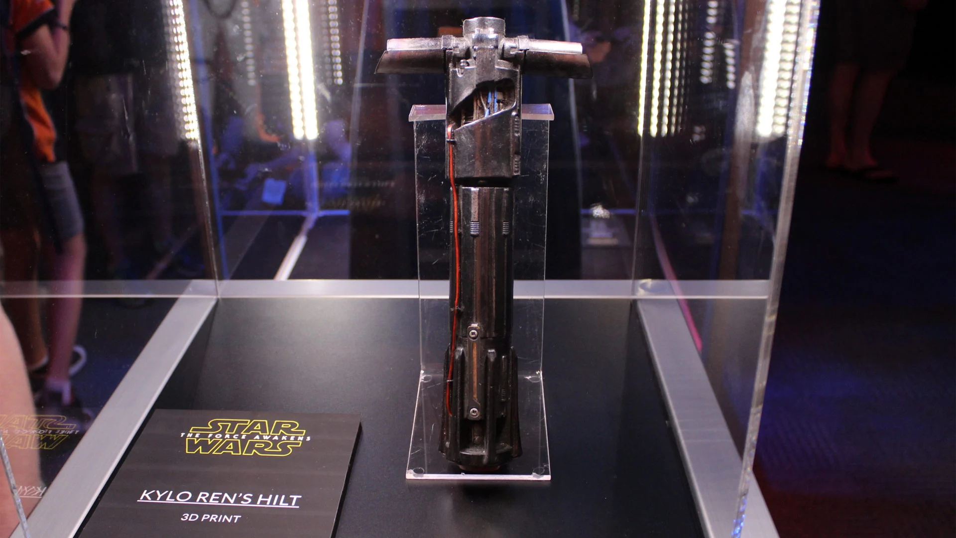 Kylo Ren lightsaber pen