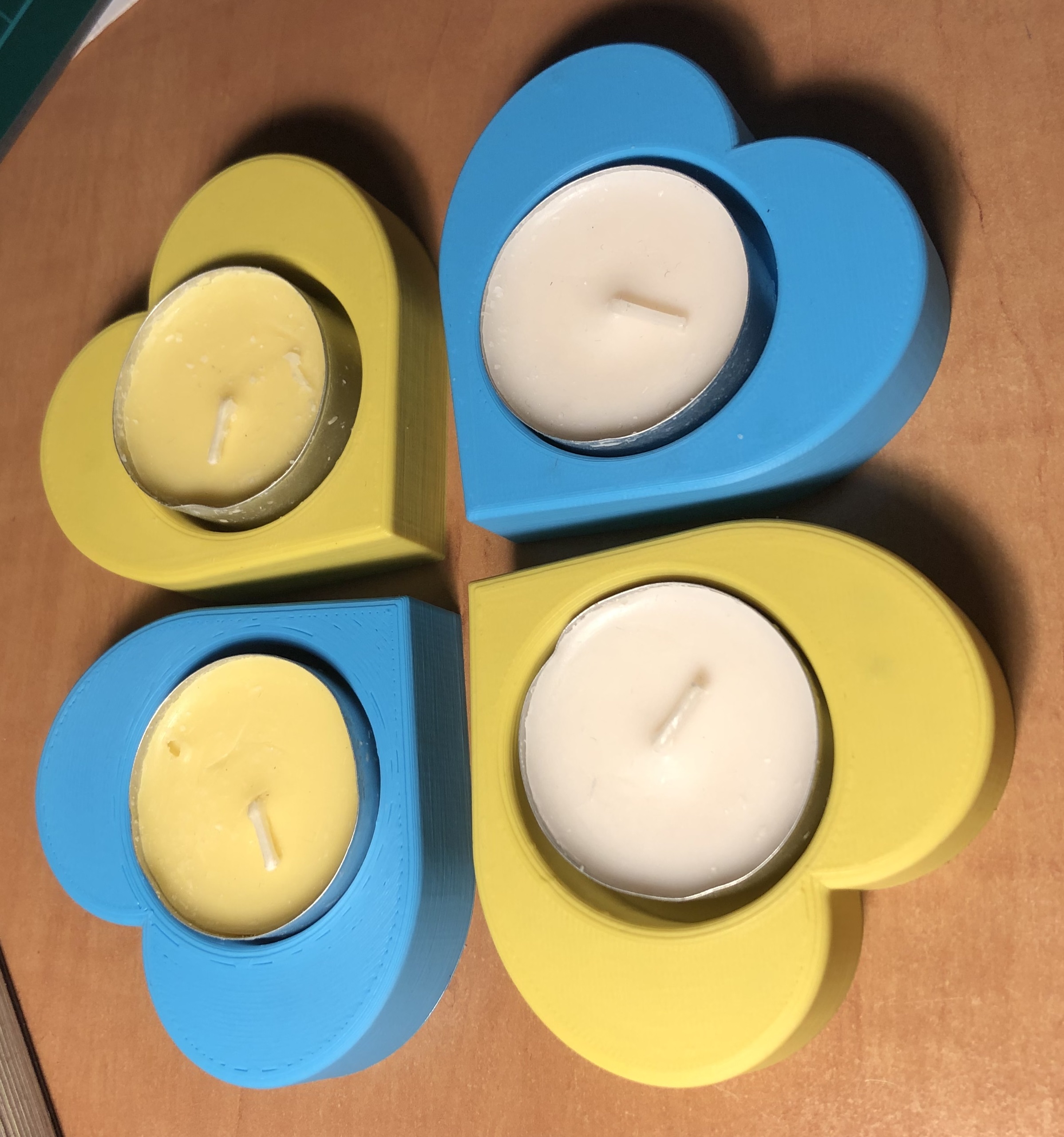 Hear shaped tea light holder