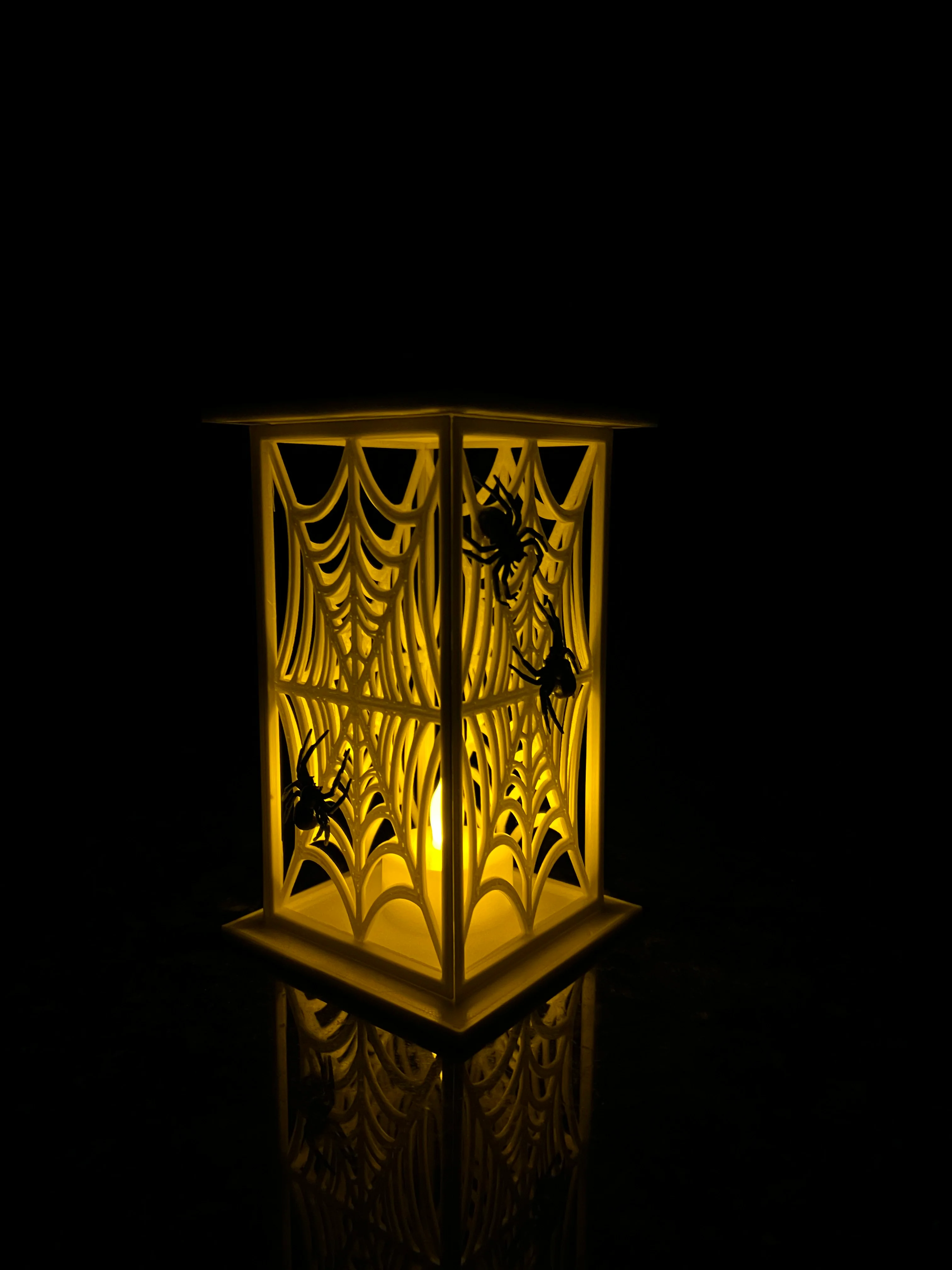 Updated Spiderweb Lantern