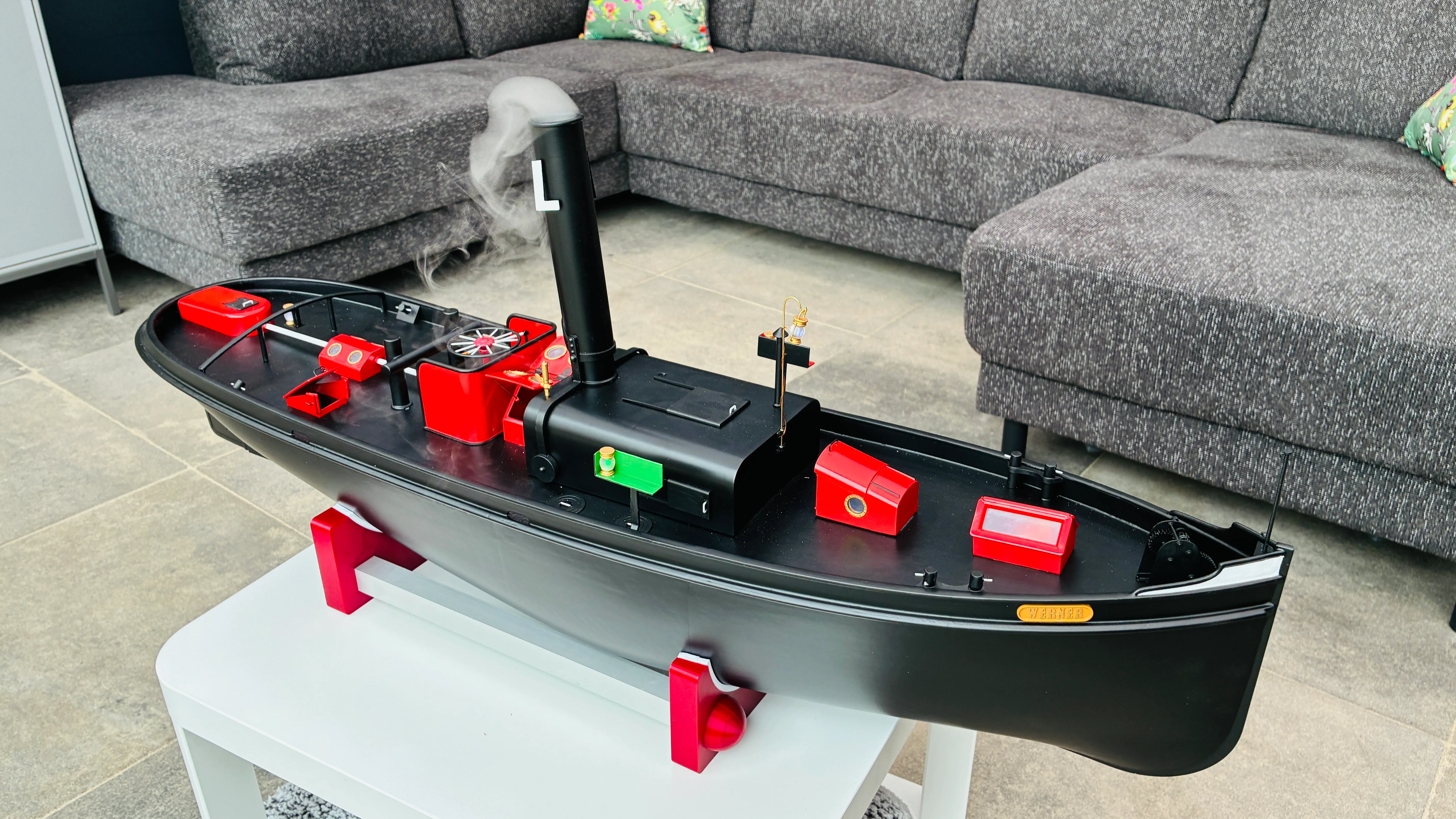 RC steam tug boat "Werner"