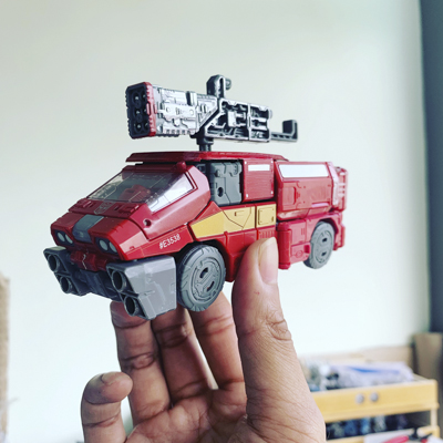 WFC Siege Ironhide Top