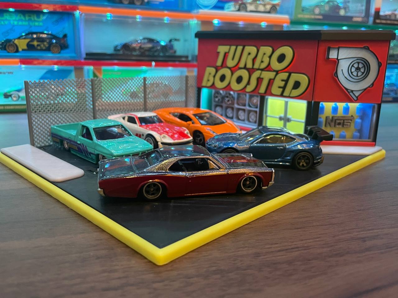 Turbo Boosted Tune Up Shop (Generic 1/64 Shop Display)
