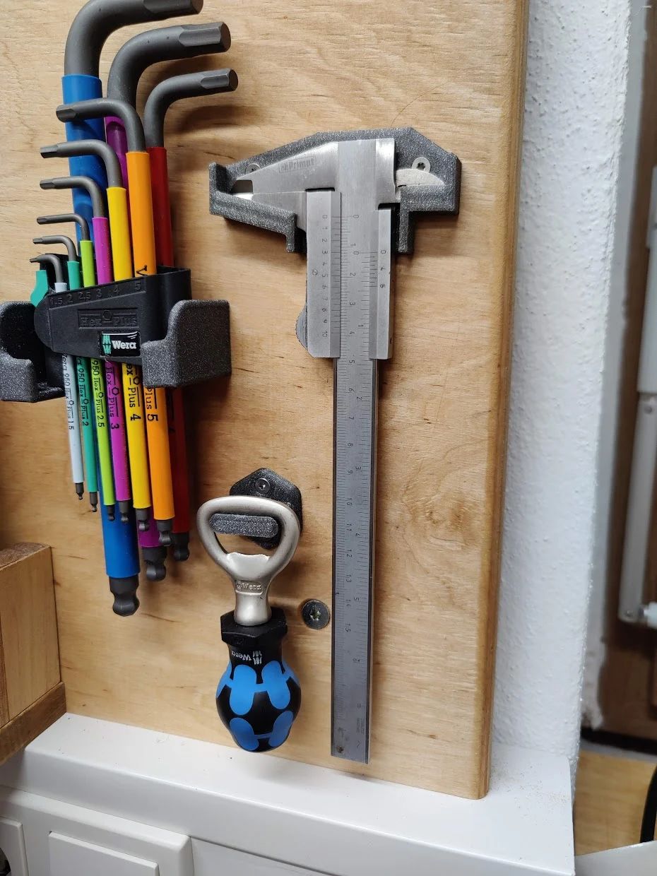 Messschieber Schieblehre Wandhalter (Caliper wall mount)
