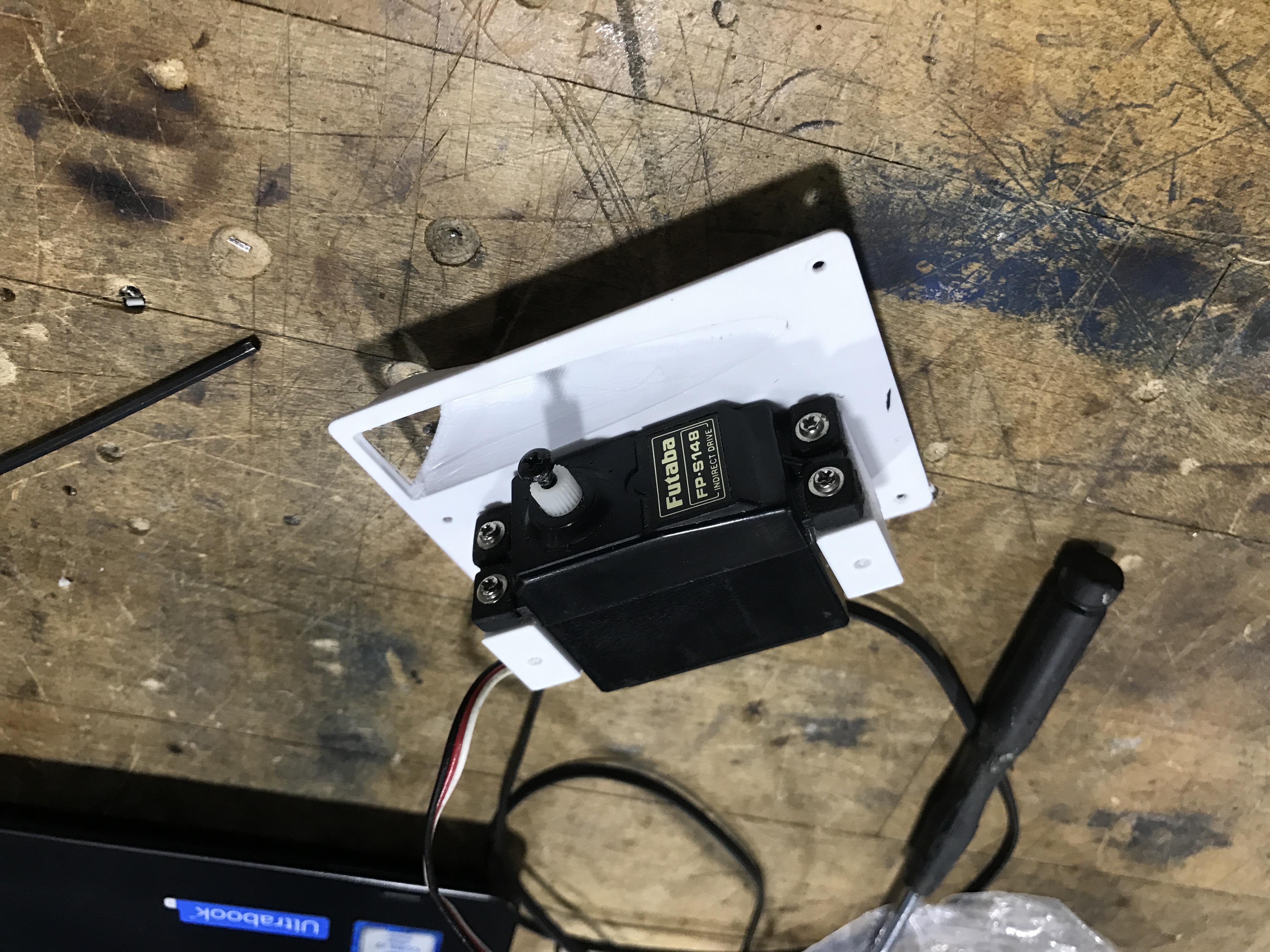 Aileron Servo mount for balsa plane