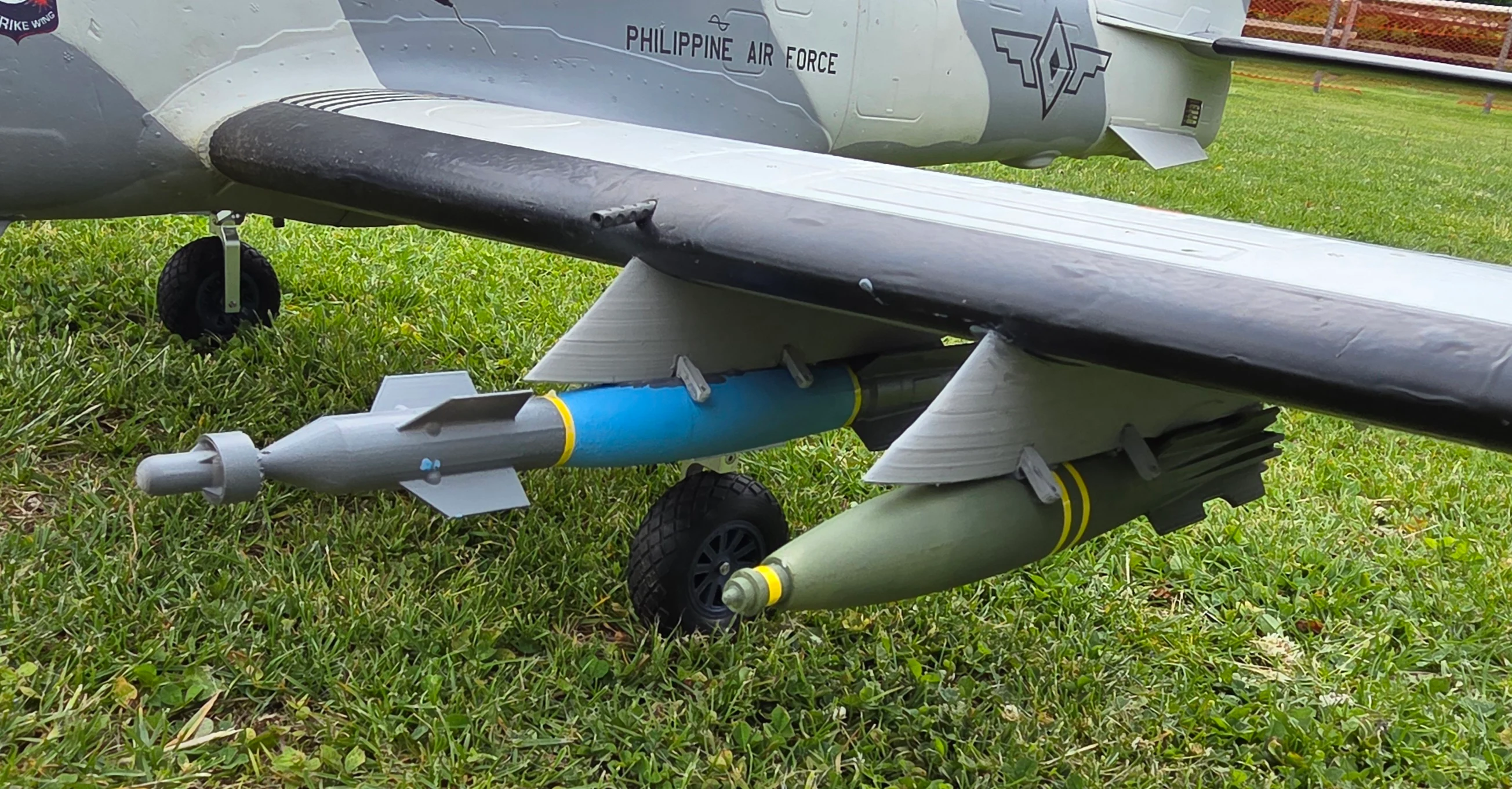 MK-82  Snake Eye