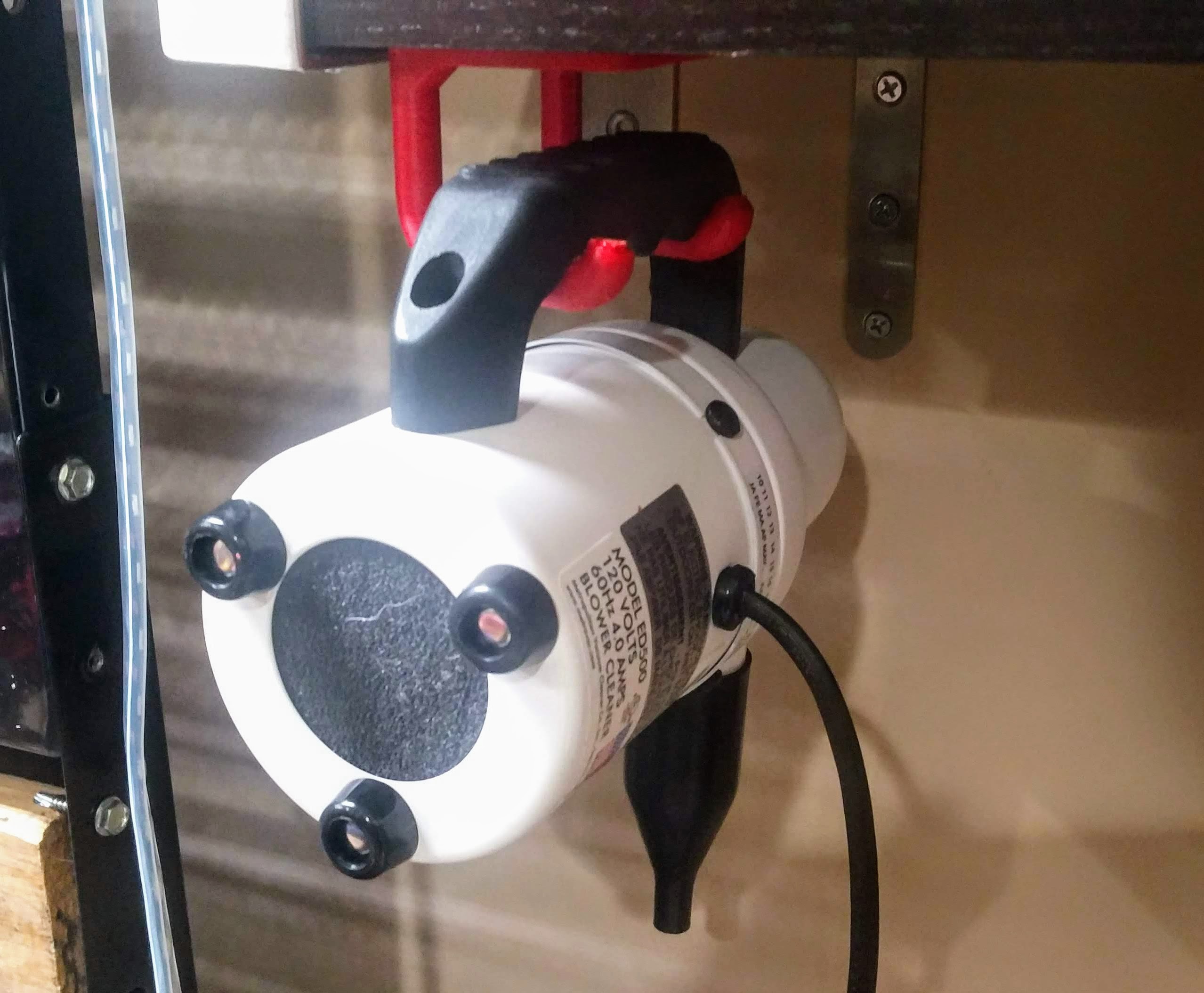 DataVac Under Shelf Hook / Holster