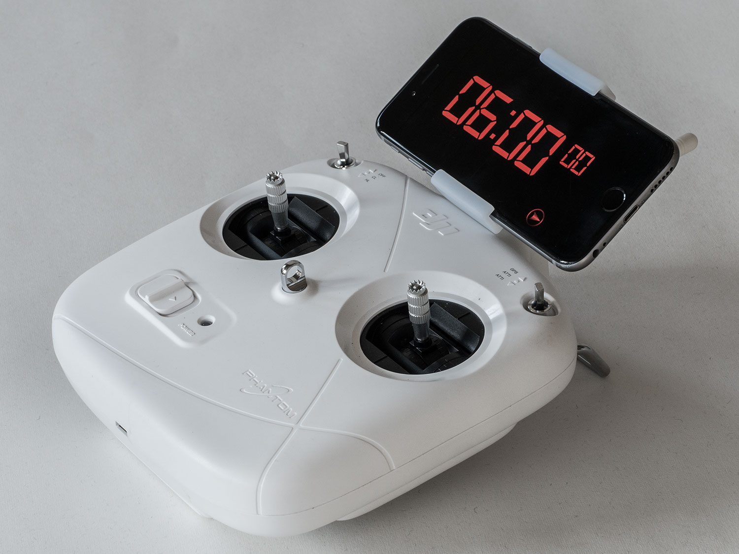 DJI phantom controller mount for iPhone 6