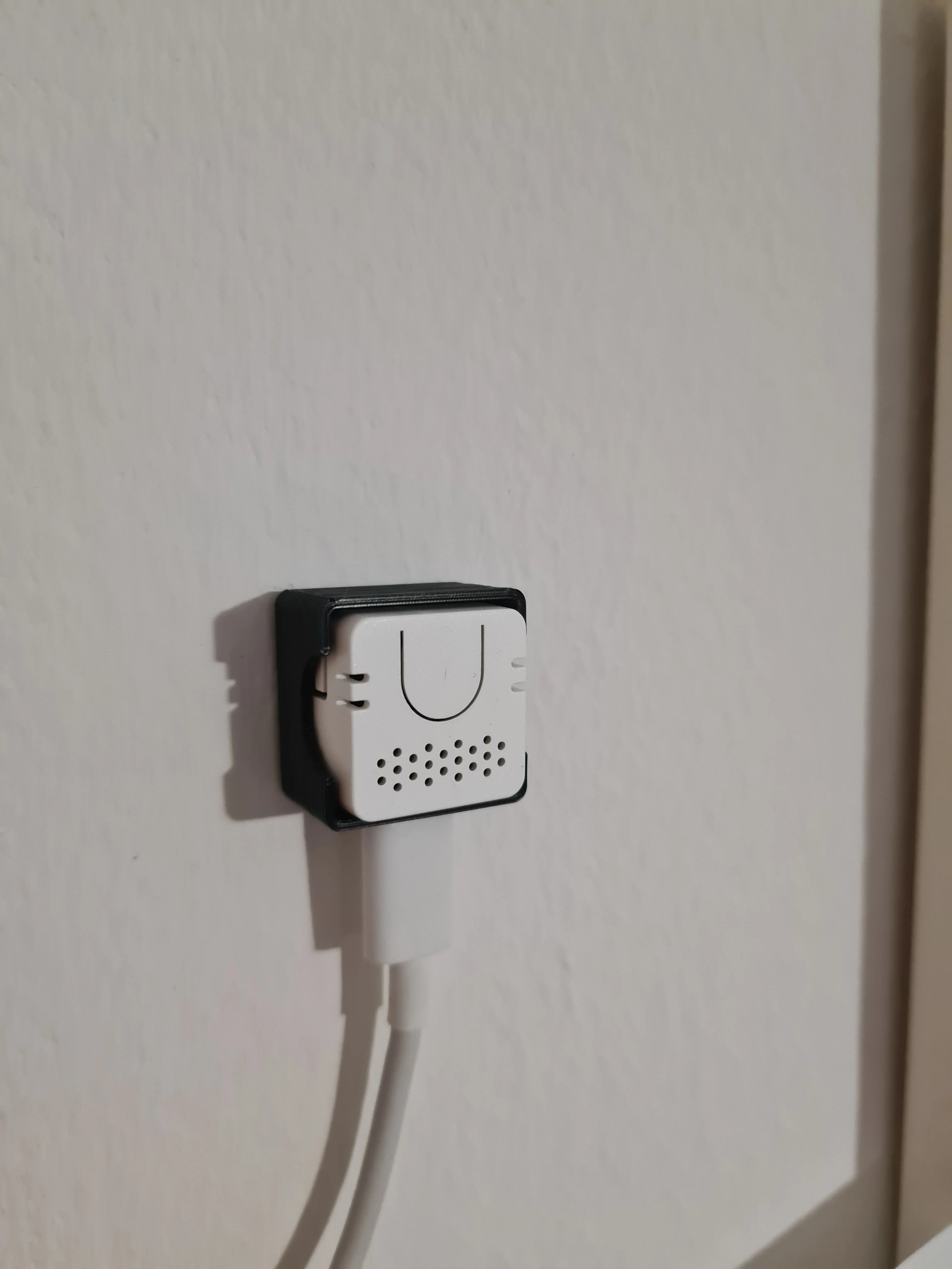 M5Stack Atom Echo holder wall mount