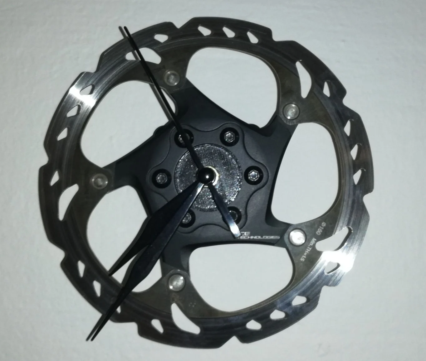 clock - adapter for MTB disk rotor
