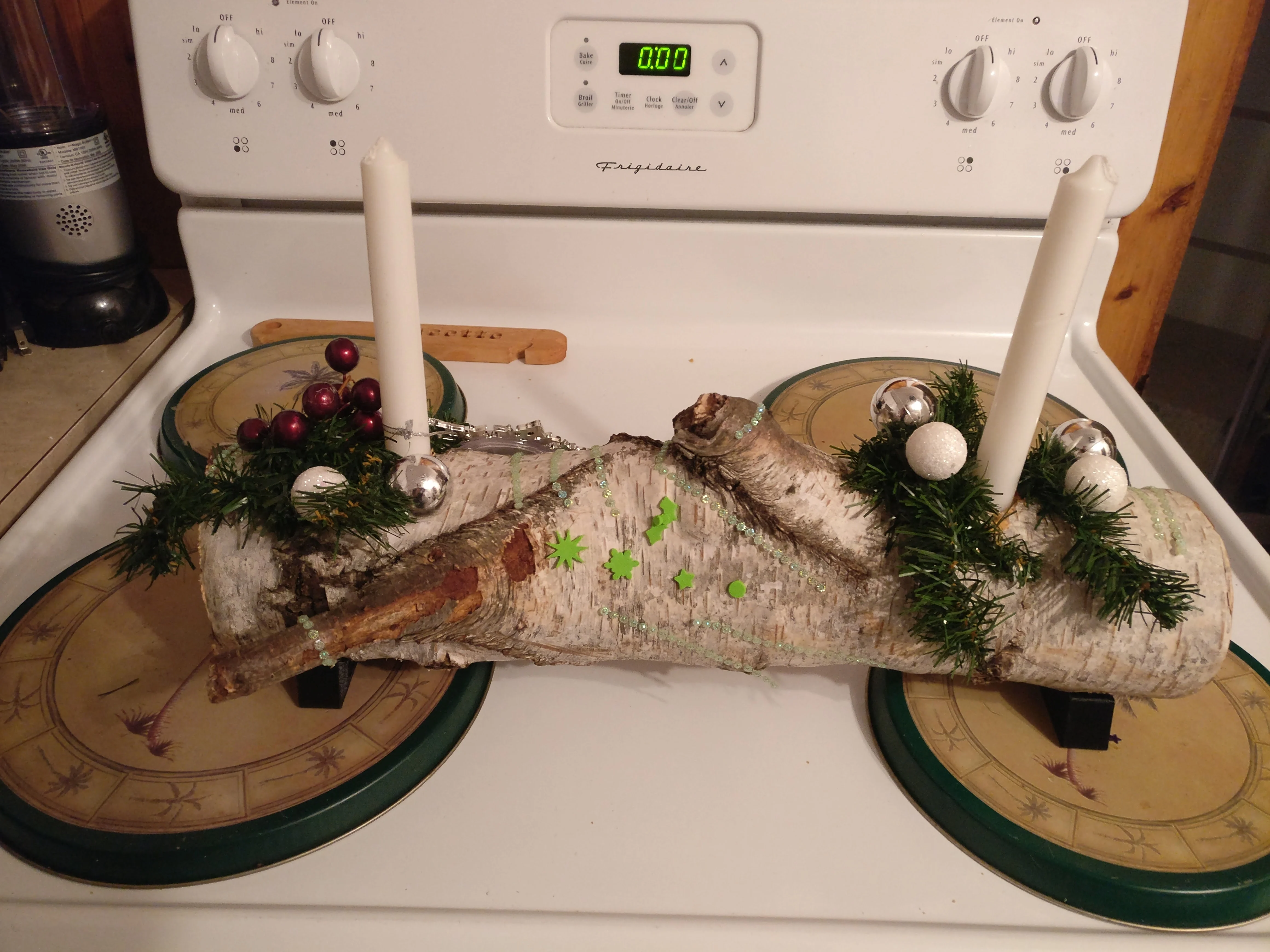 Joyeux Noel Yule Log Stand