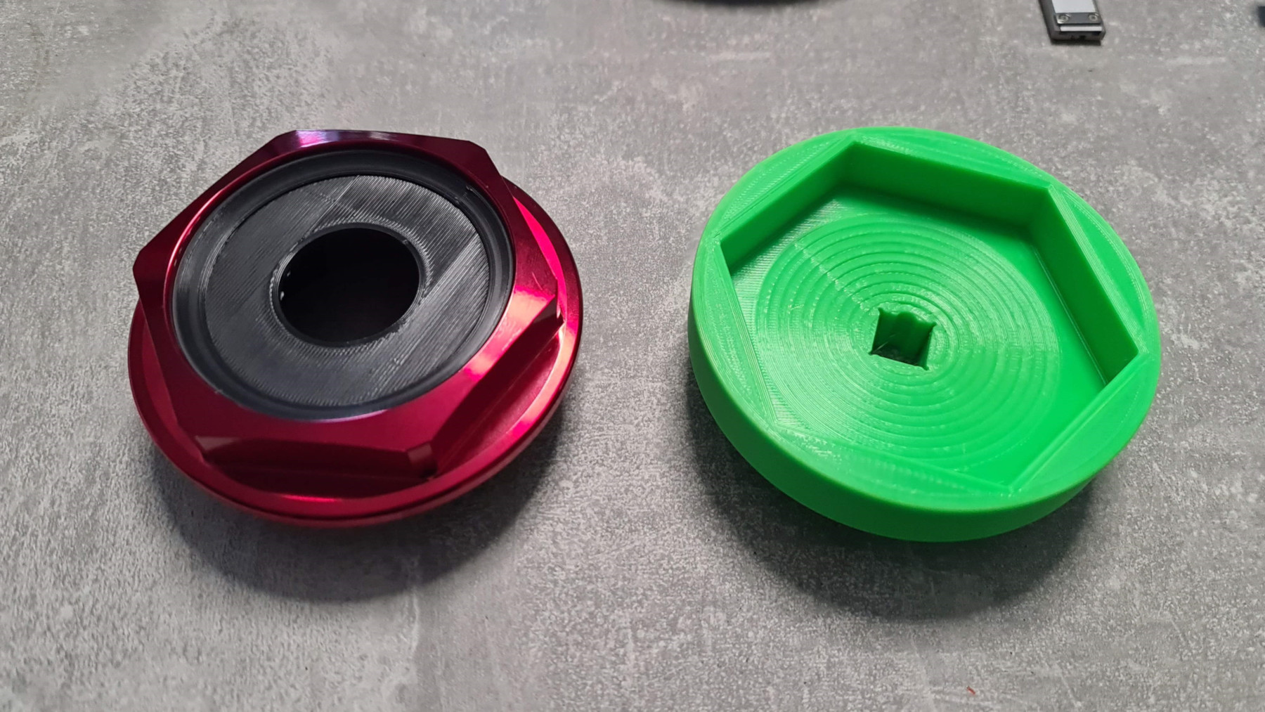 Rotiform Hexagon Key Tool (Center Lock)