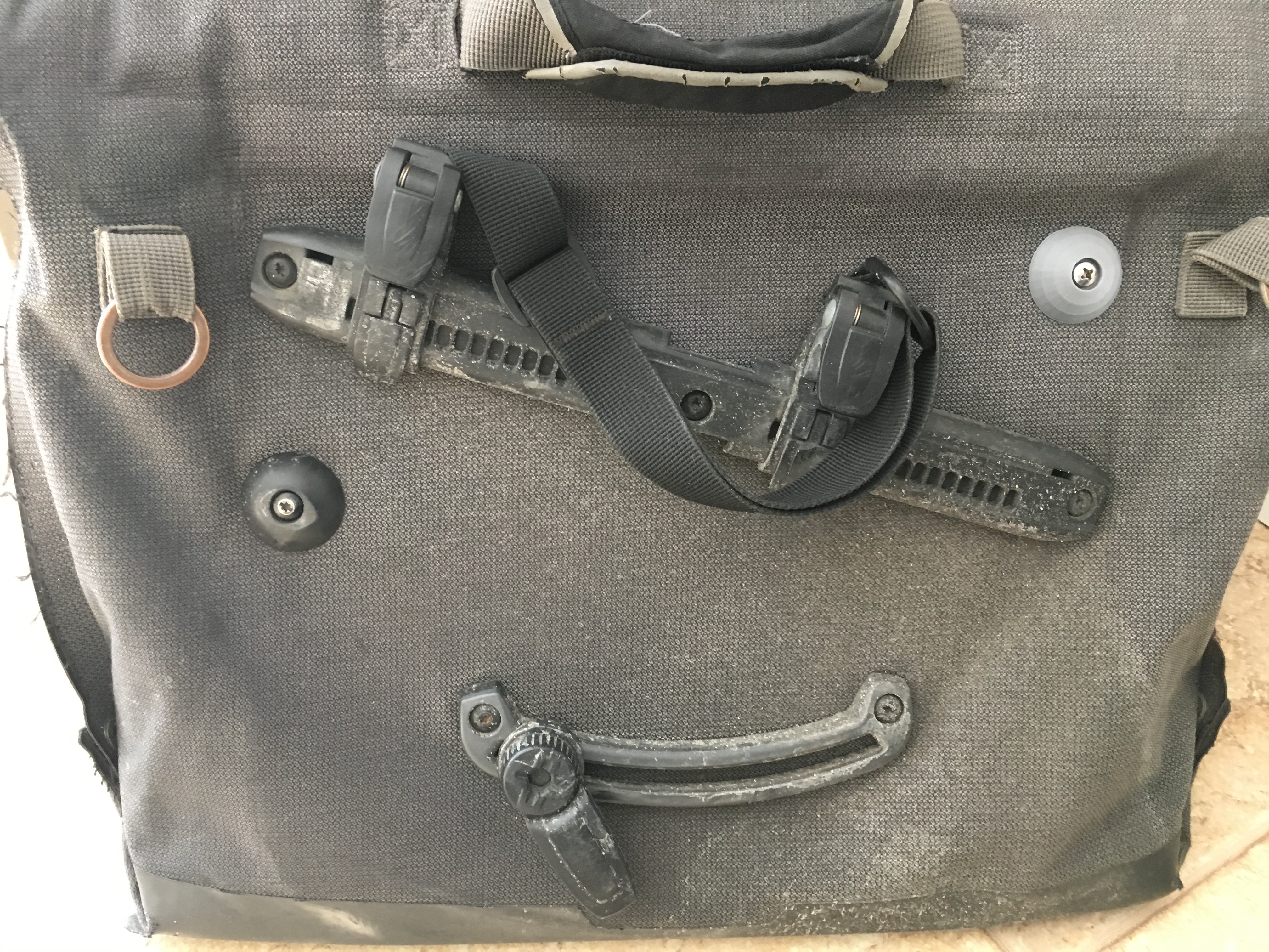Ortlieb QL2.1 blank and nut (spare part for cycling bag/pannier)