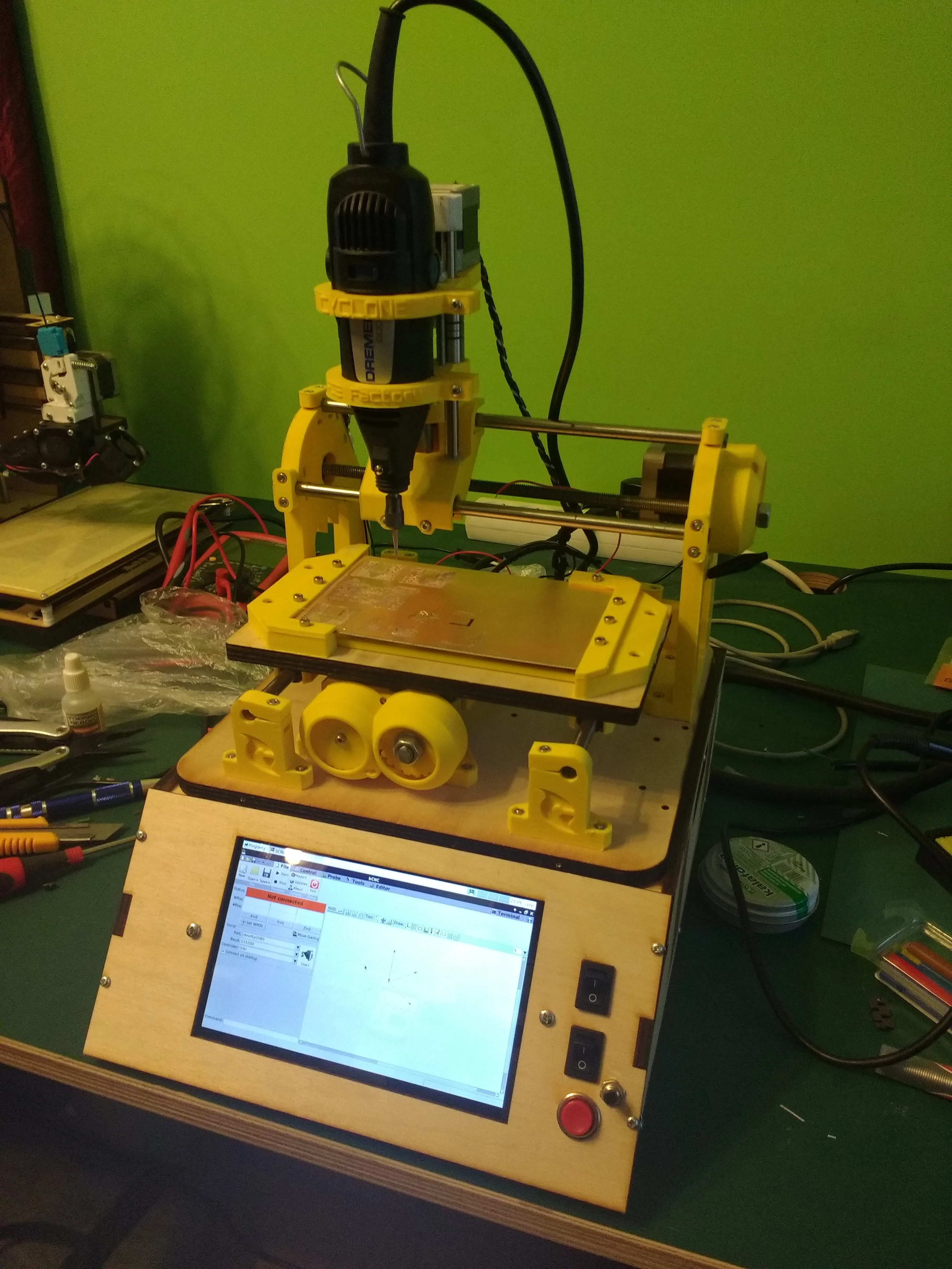 PolyWood Stand for Cyclone PCB