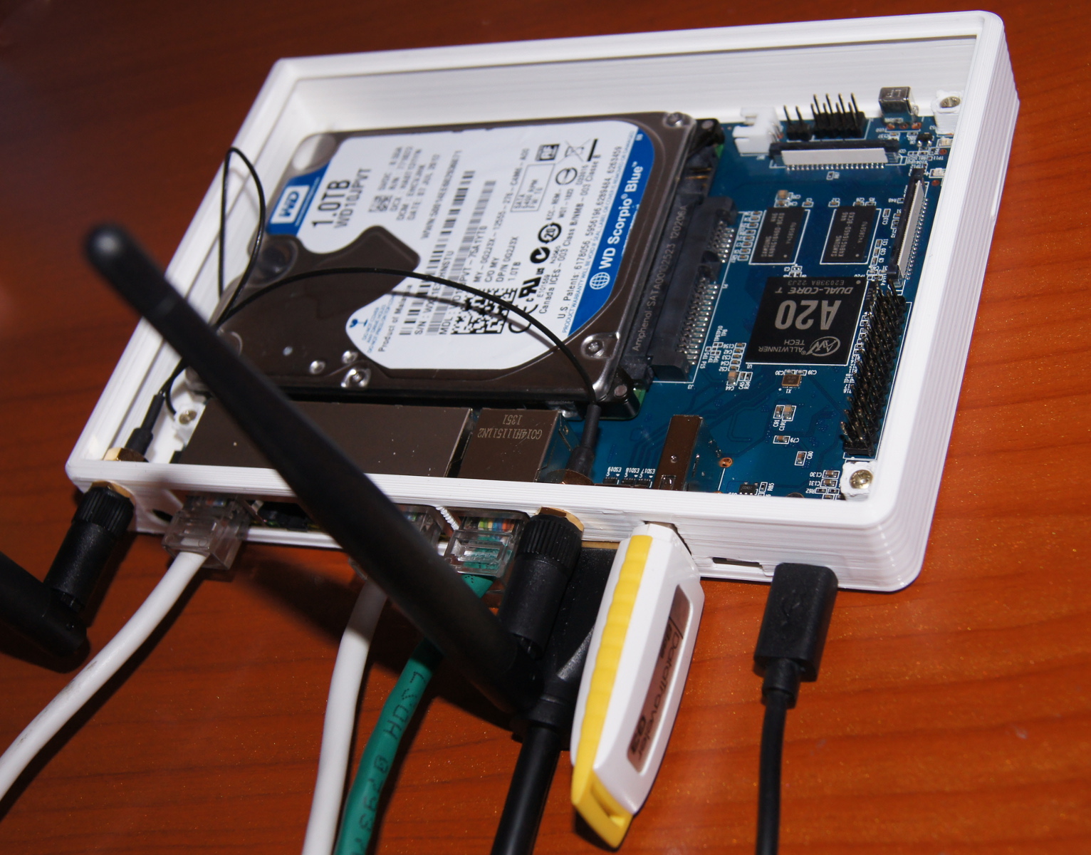 Case for Banana Pi BPi-R1 Router + 2.5" HDD 7mm 9,5mm 12mm 15mm
