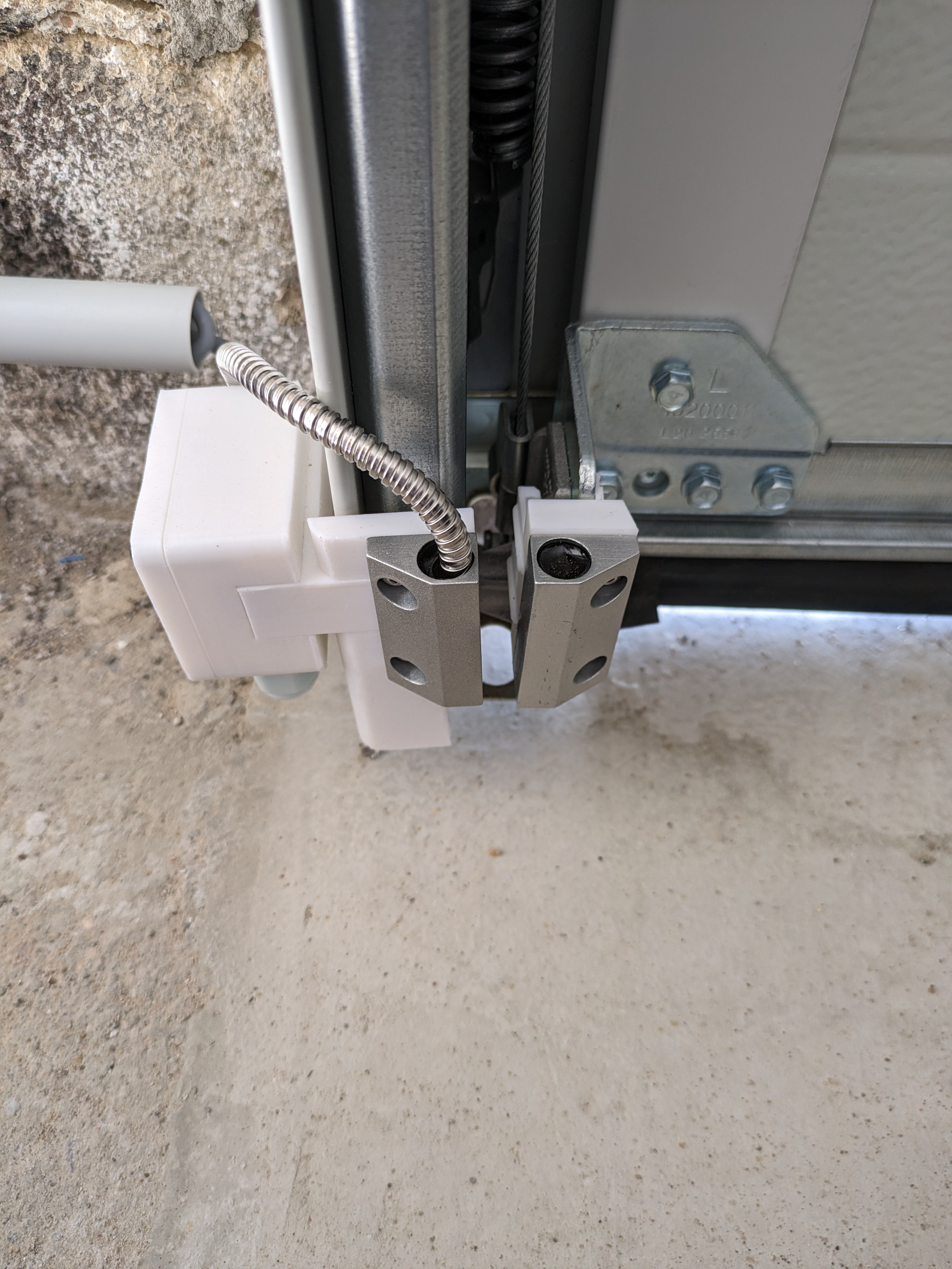 Garagentor mit MQTT ESP8266 smart öffnen