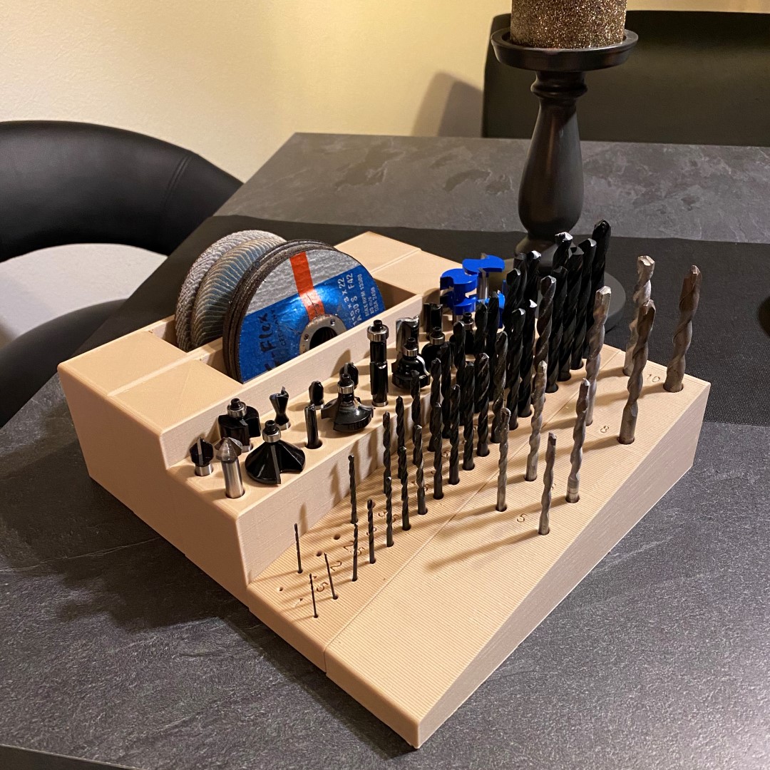 Werkzeugbox (Bohrer, Fräser, Scheiben)