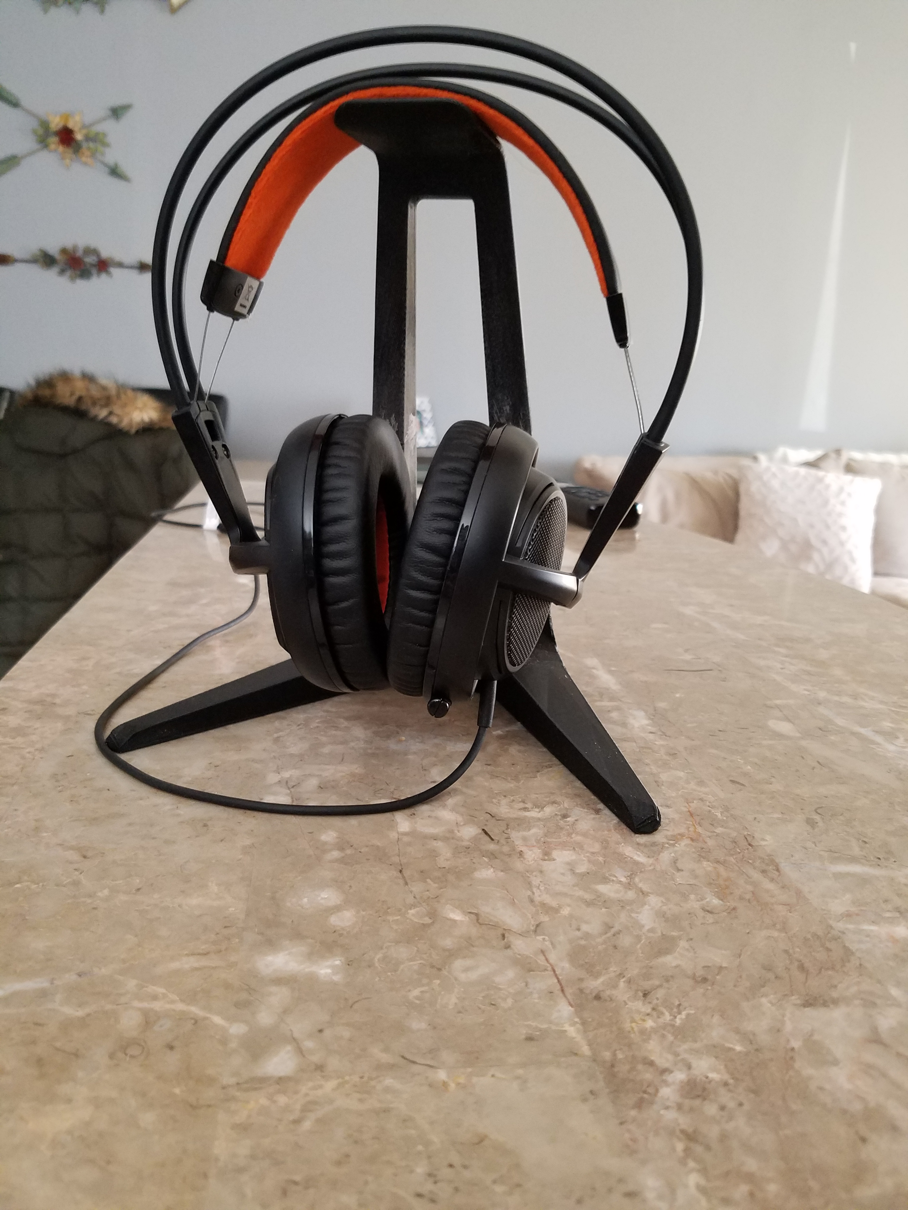 Headphone Stand