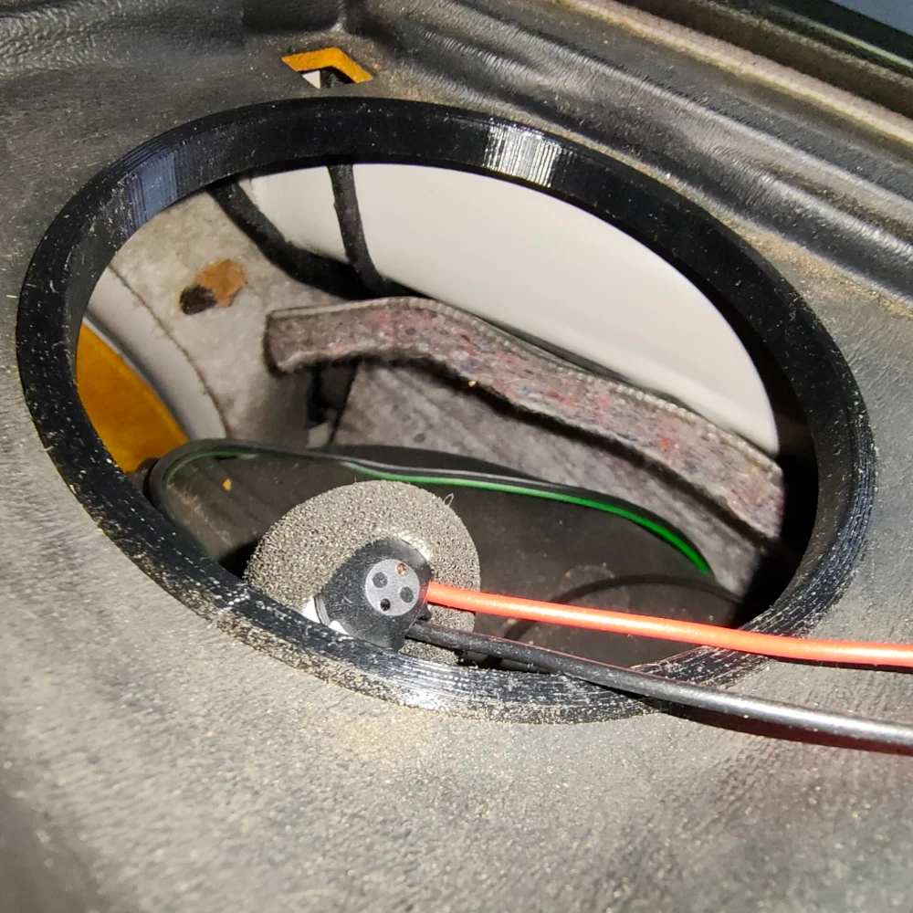 Mercedes W201 Alpine SXE-1025S adapter