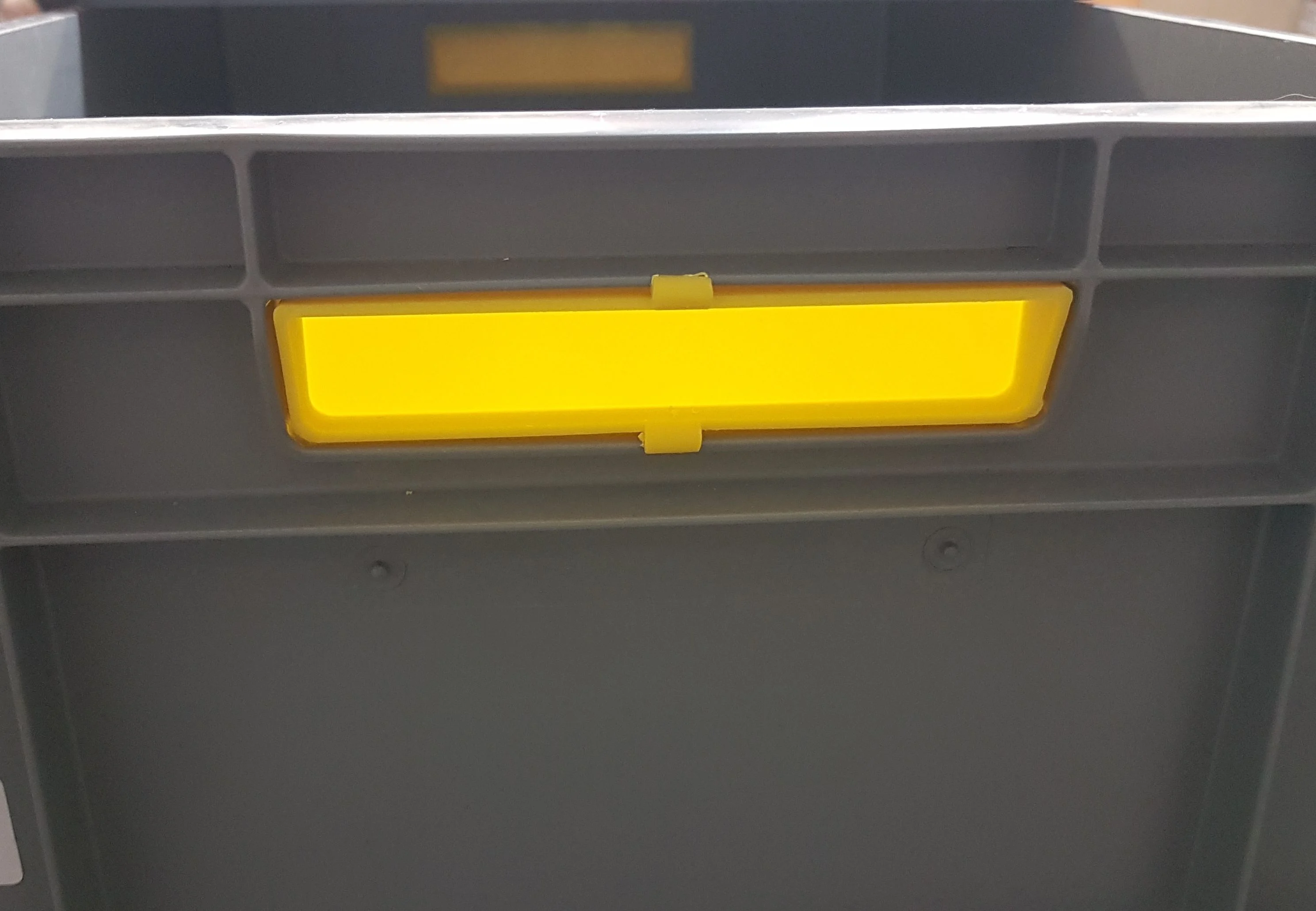 Eurobox/ Eurobehälter Griffeinsatz / handle / grip