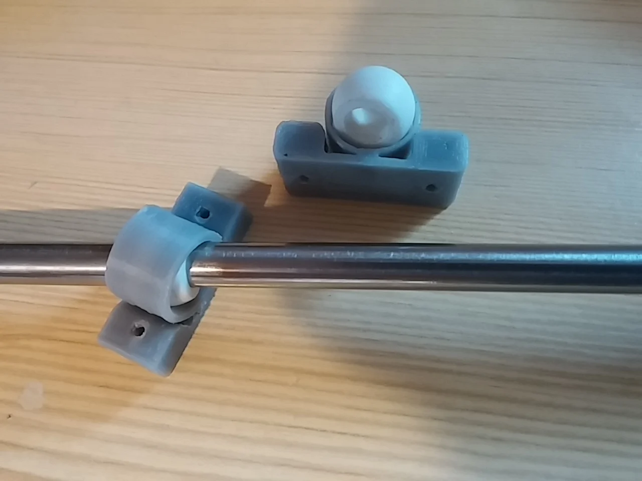 8mm Self aligning Igus bearing