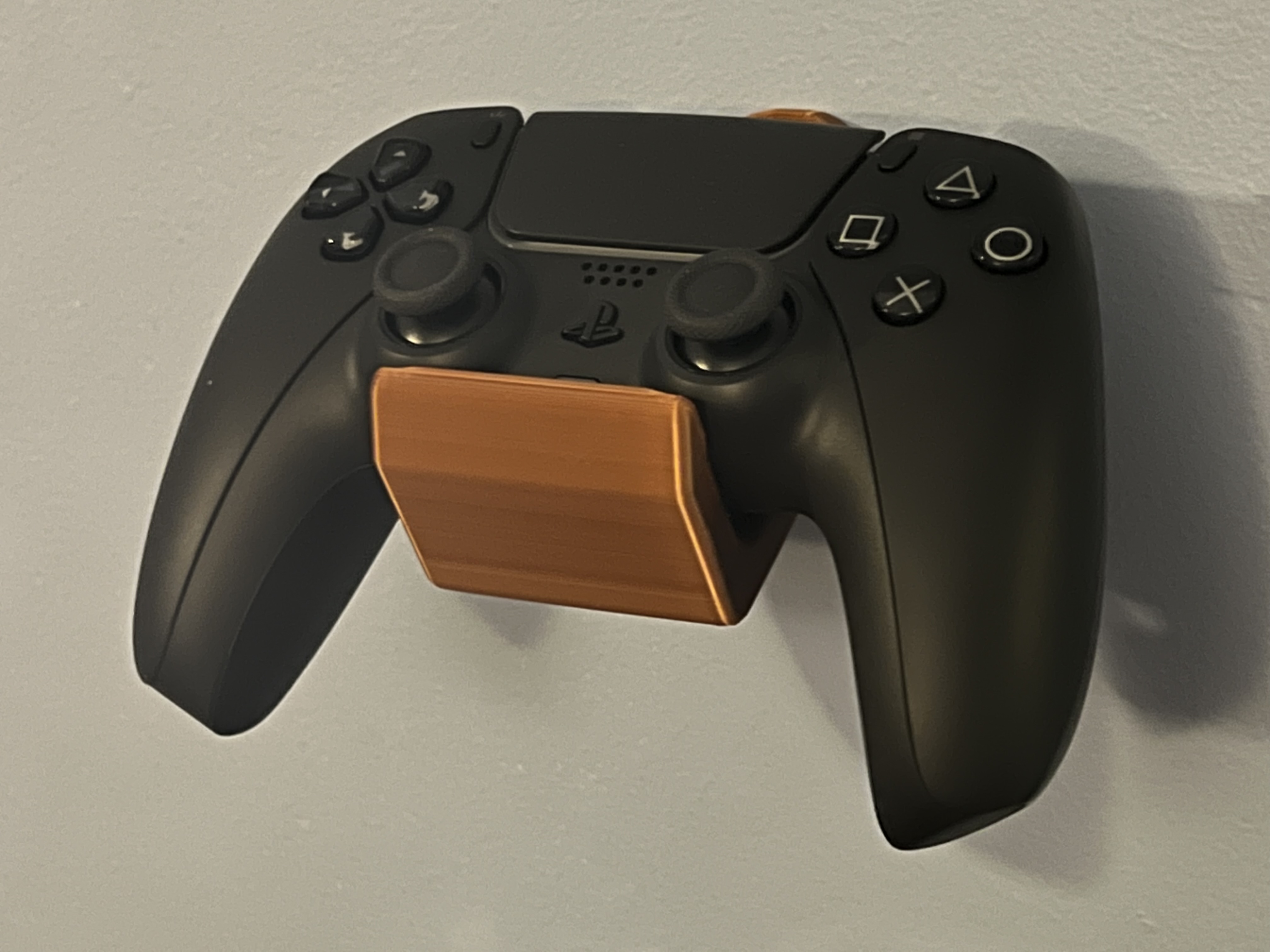 Universal Controller Hanger Easy Print - Playstation 5 PS5, Playstation 4 PS4, Xbox One, XBox 360, Nintendo Switch Pro & Steam Controller, Controller Wall Hanger