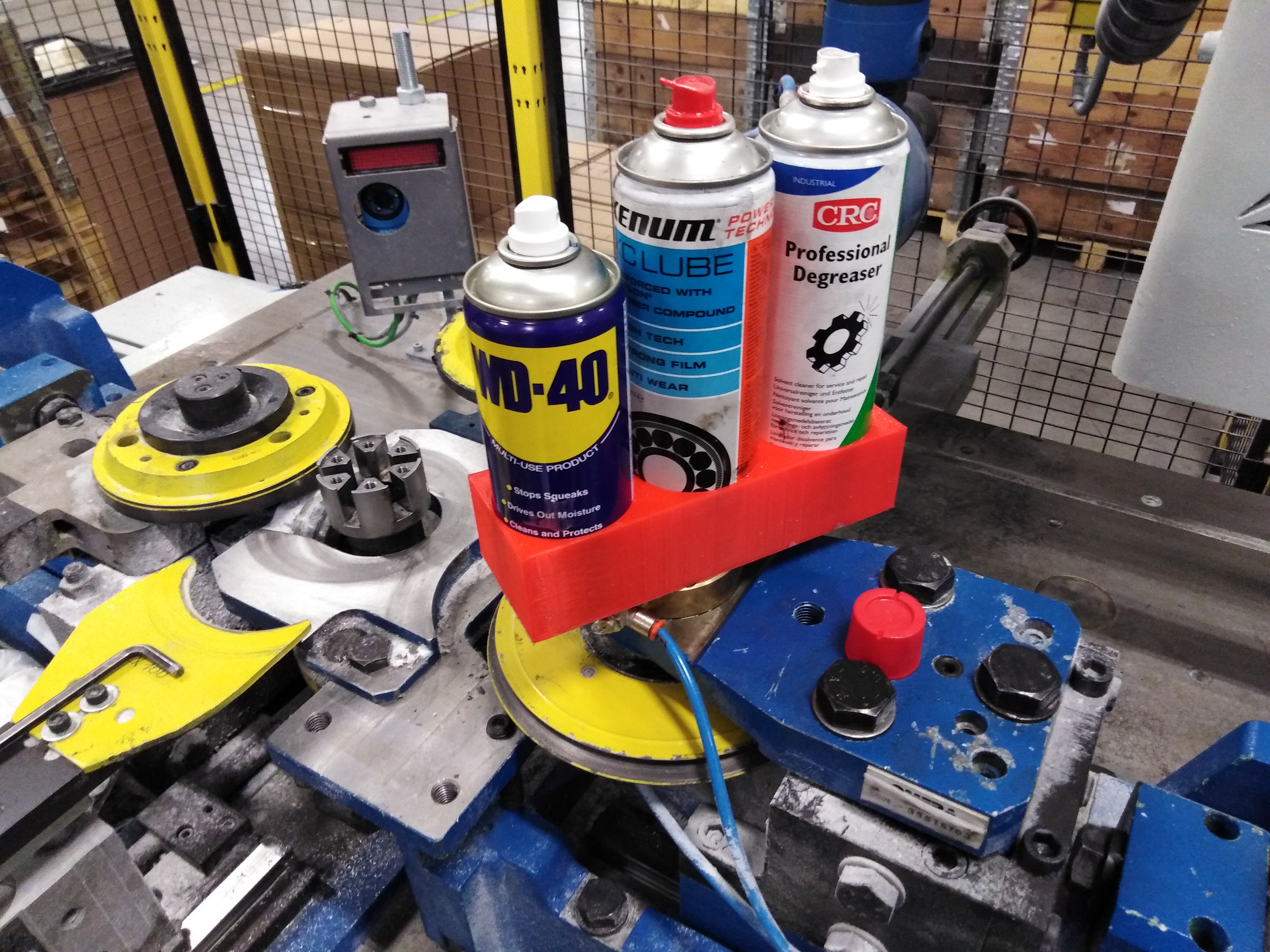 workplace spray can organizer