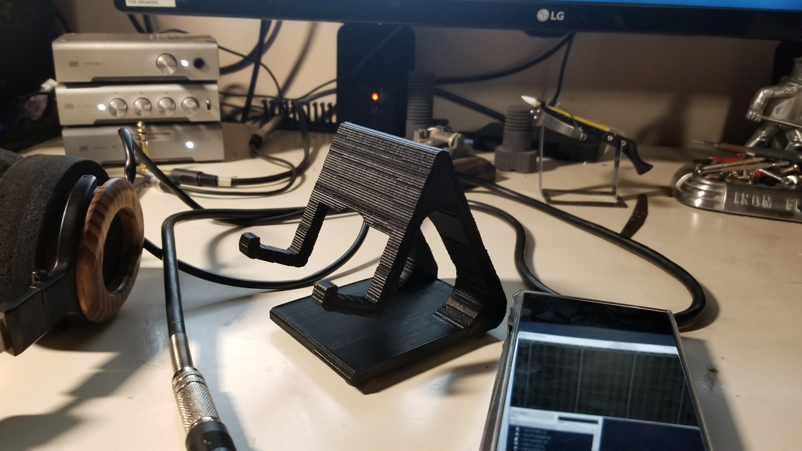 Fiio m11 or X5III stand