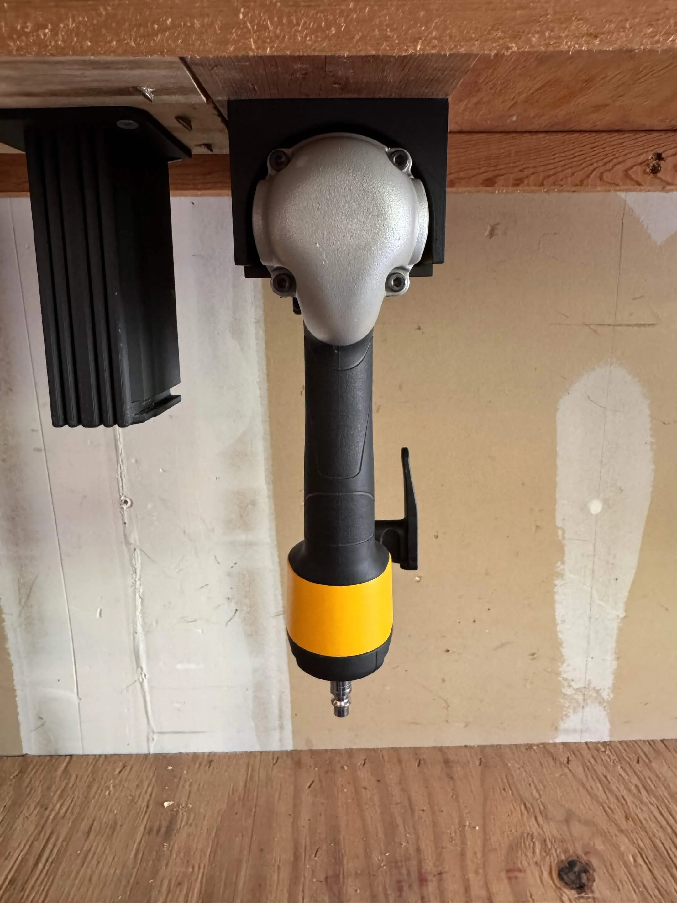 Dewalt Brad Nailer Vertical Mount