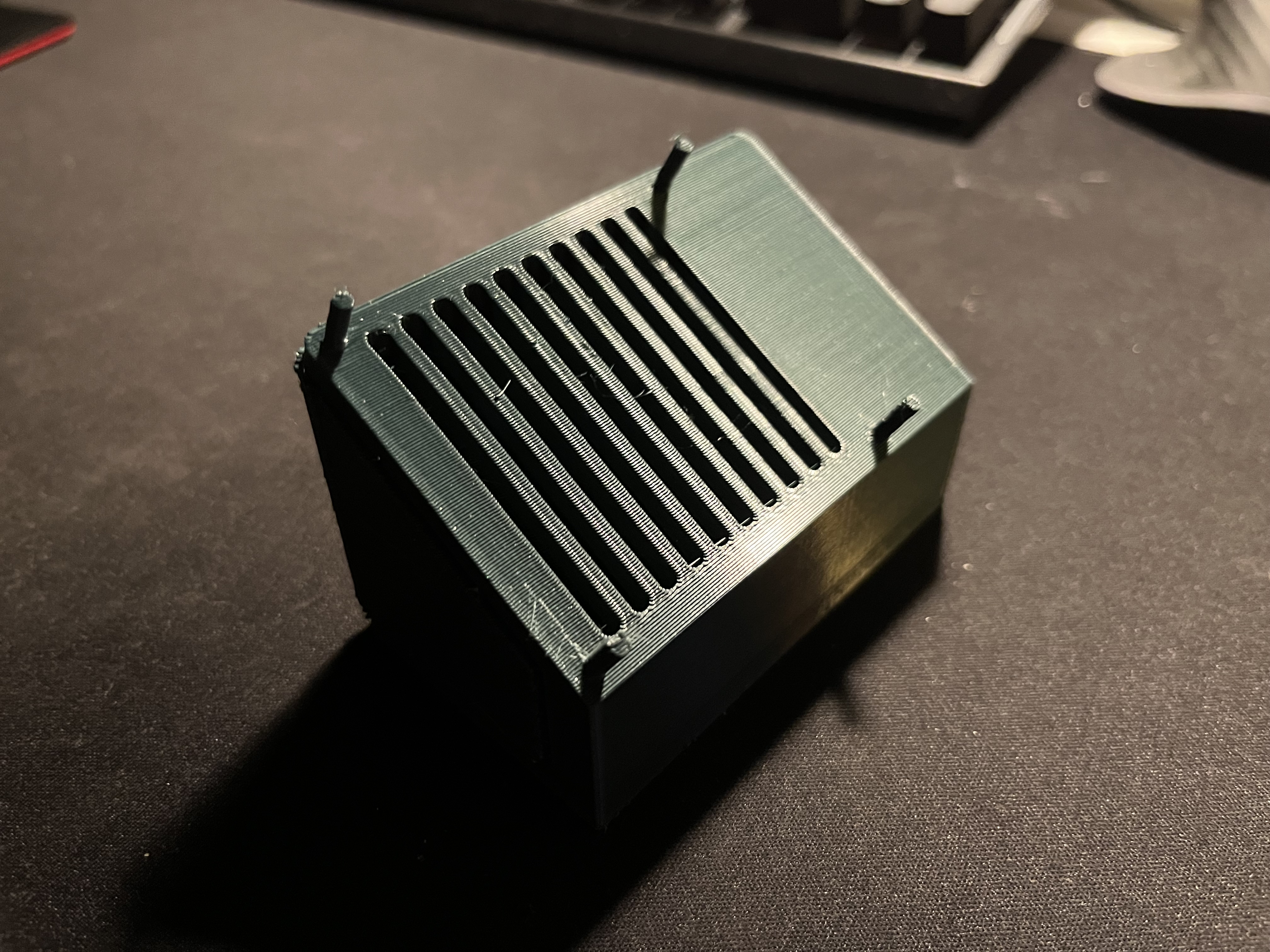 30 degree Screwless Raspberry Pi 4 Stand (3.5 TFT)