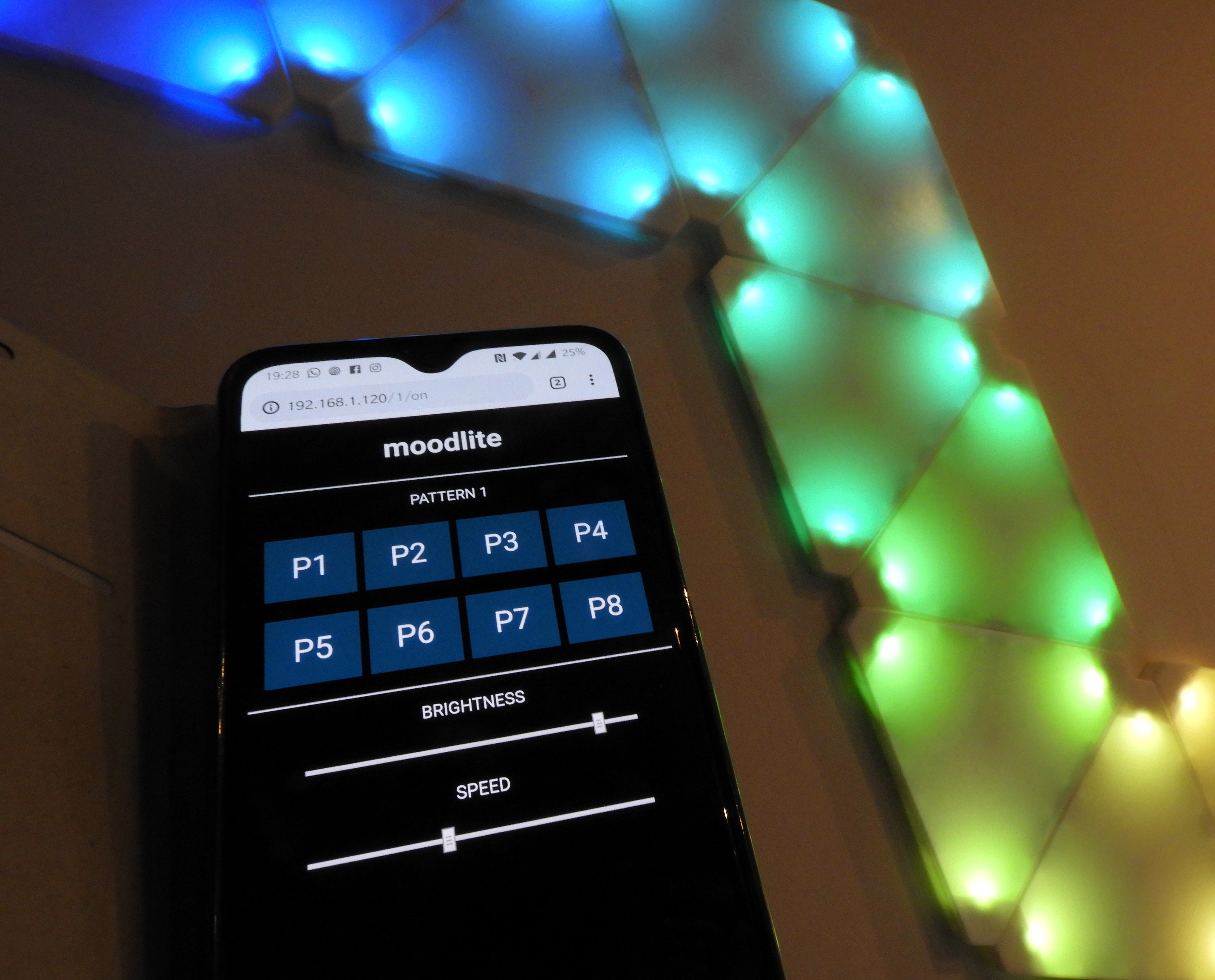 moodlite.co.uk - Nanoleaf clone design and web app