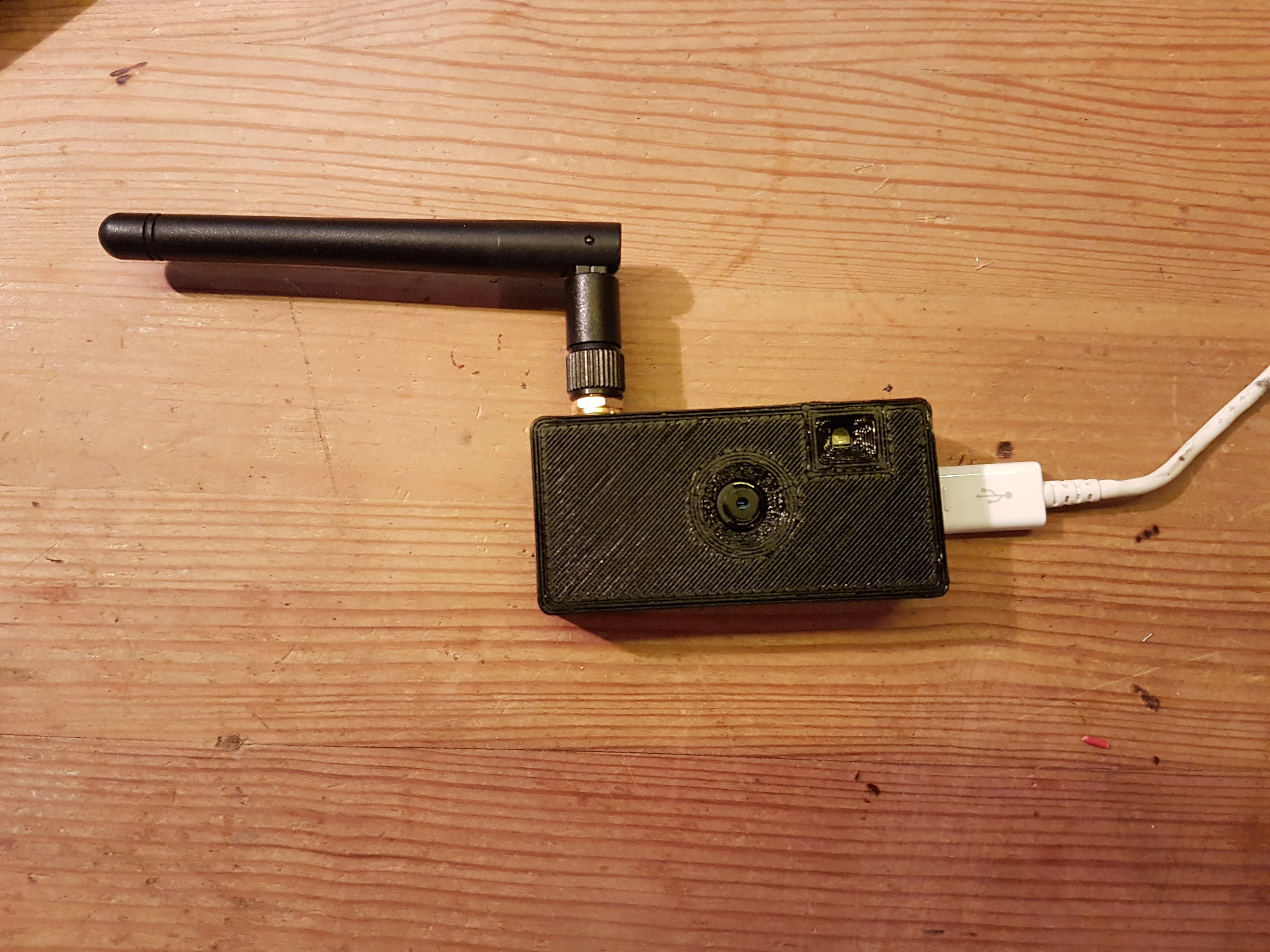 !!!NEW/with ext. Antenna)!!! ESP32-CAM Housing (e.g. IP CAM) -- ESP32-CAM Gehäuse (z.B. IP-CAM)