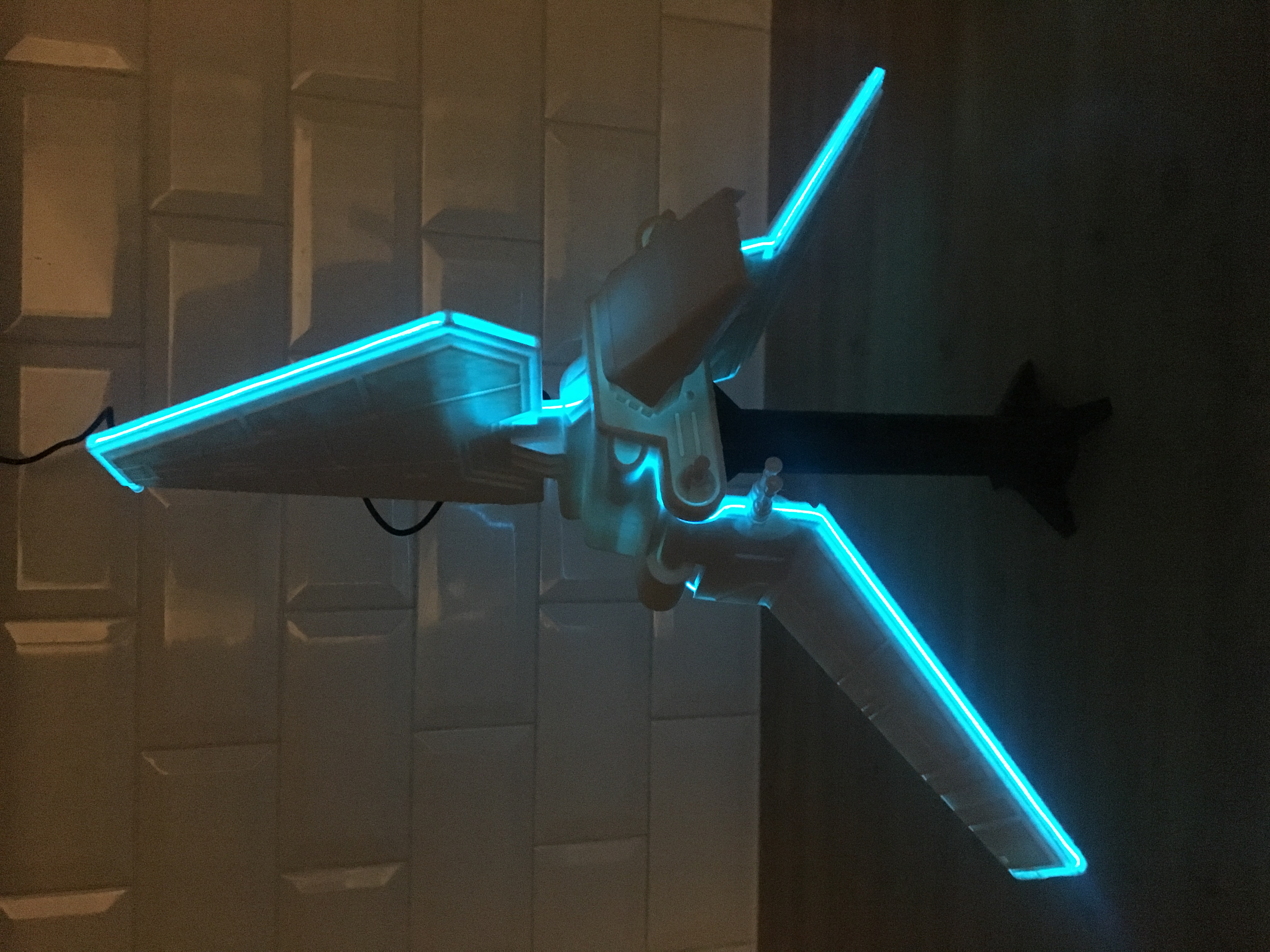 neon scuttle