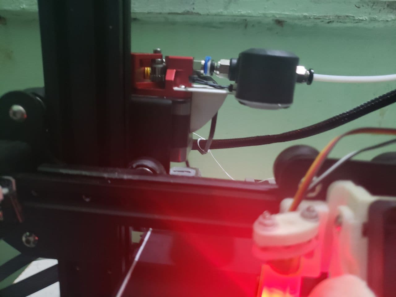 BTT Smart Filament Sensor Adapter for Dual Geared Extruder on Ender 3
