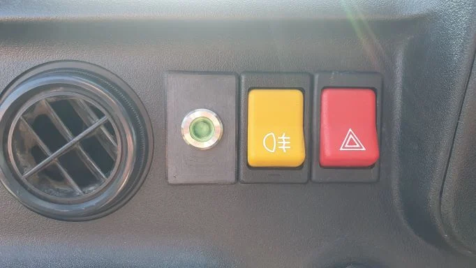 Schalterblende Trabant