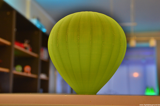 H0-scale (1:87) hot air balloon for model railroad