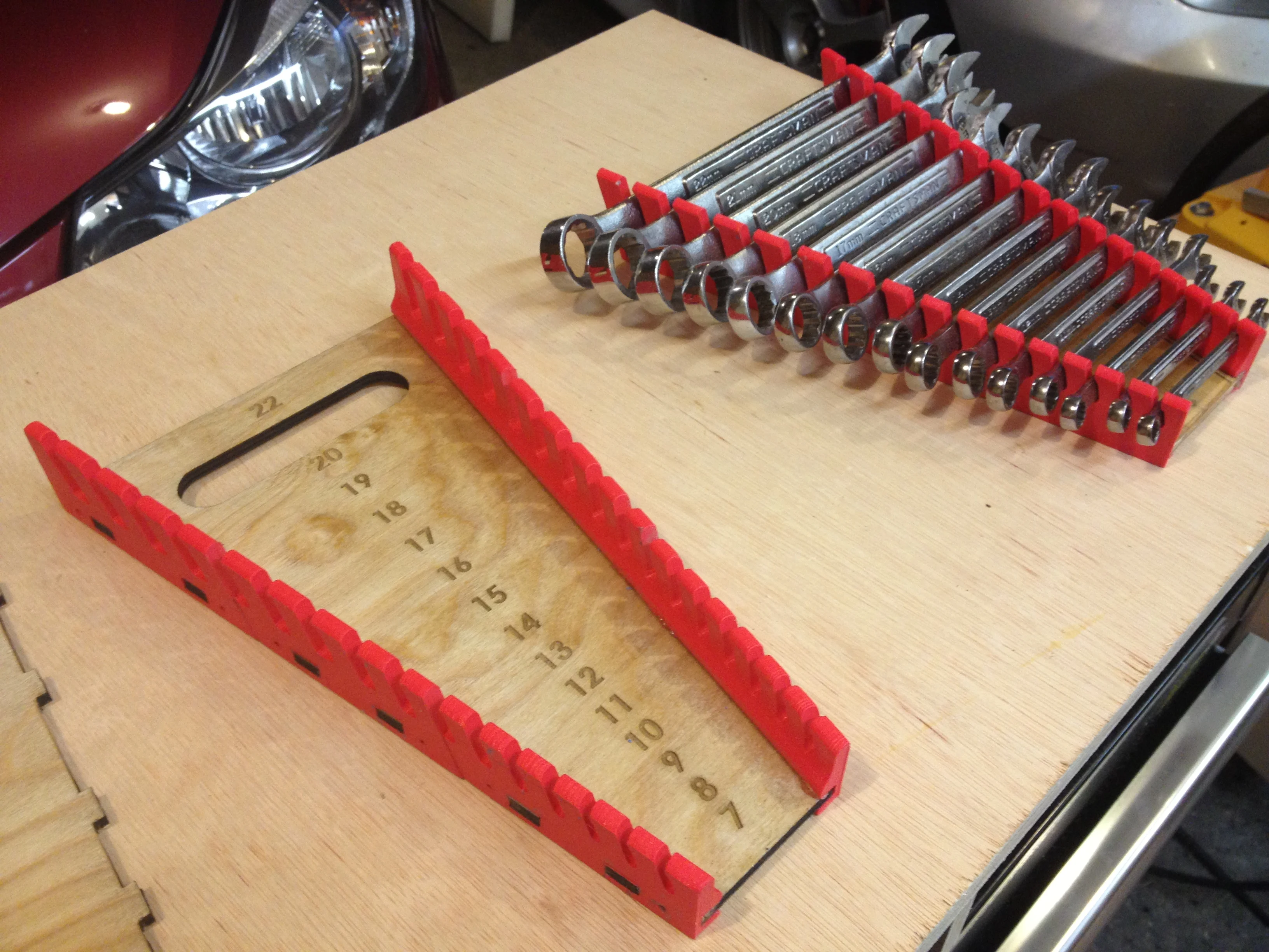 Combination Wrench Holder / Organizer 7-22mm