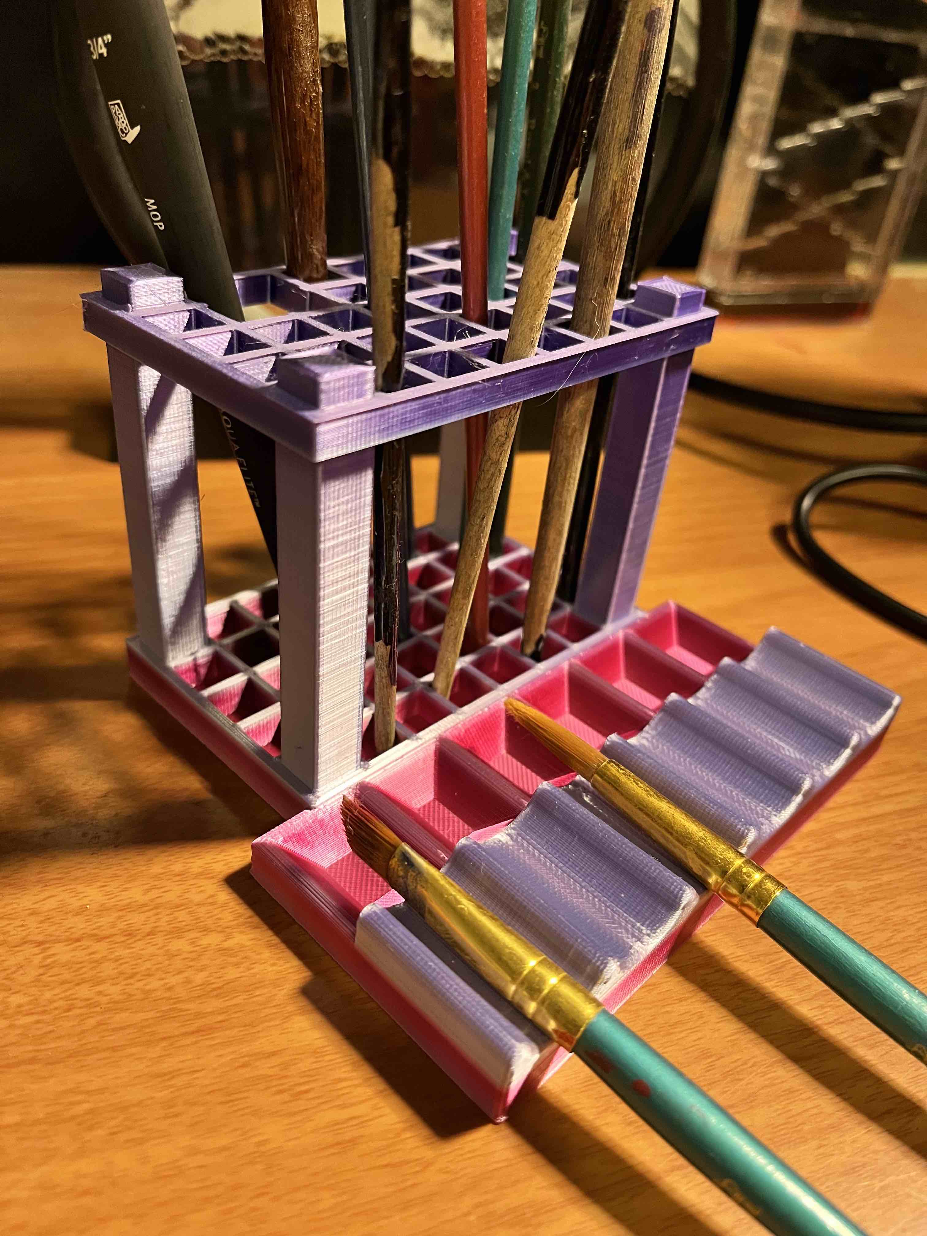 Paint Brush Holder with Drip Tray