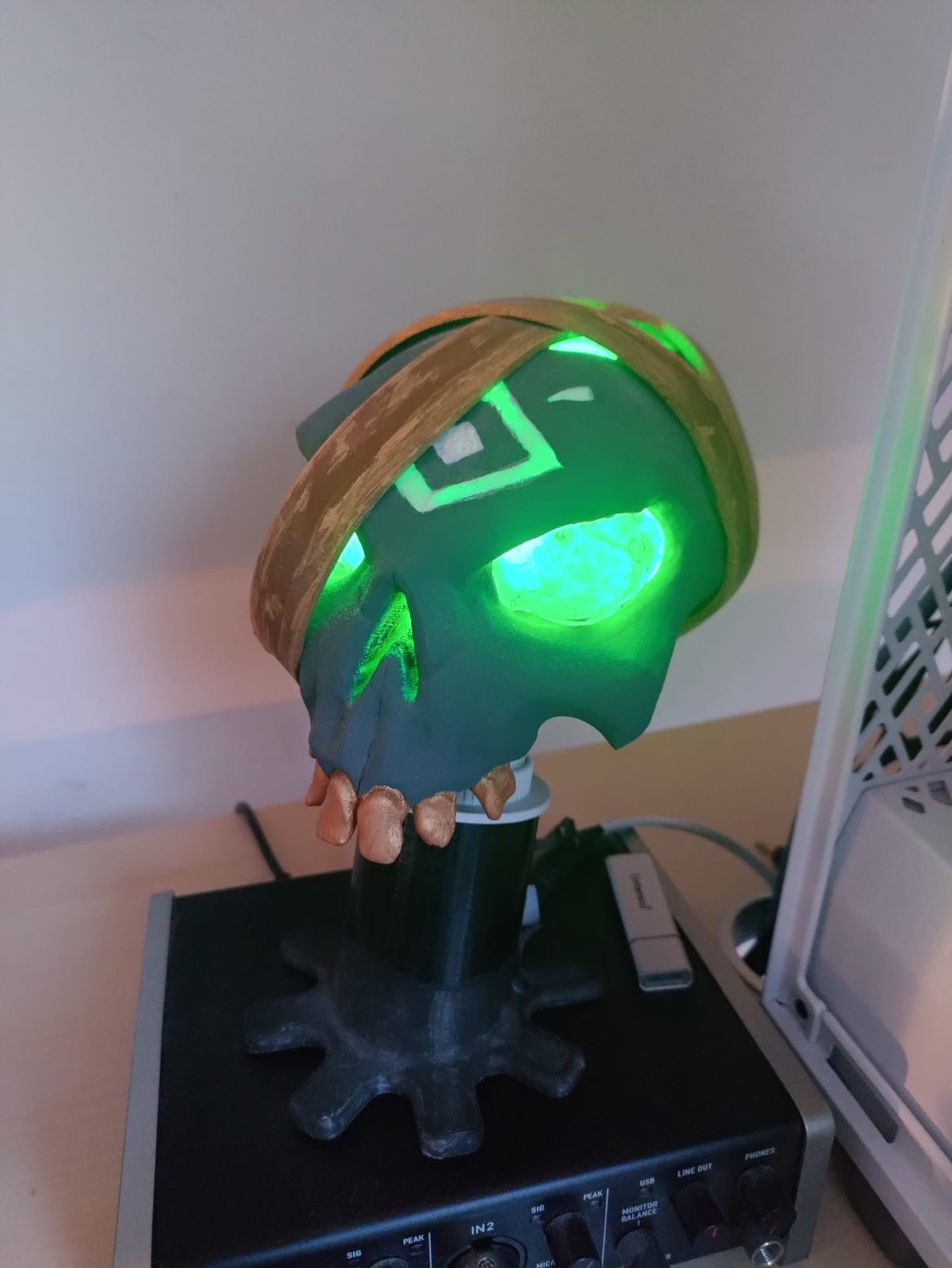 Sea of Thieves Lamp