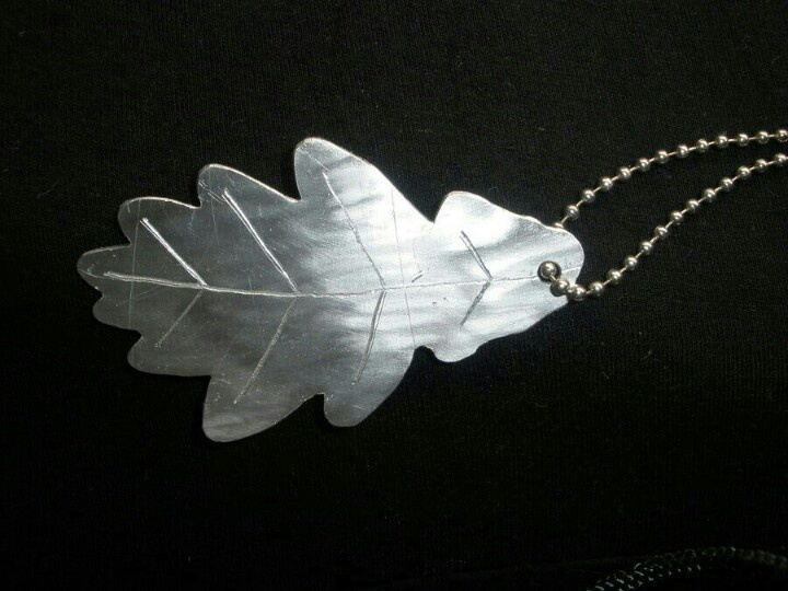 Ranger's Apprentice Oakleaf Pendant