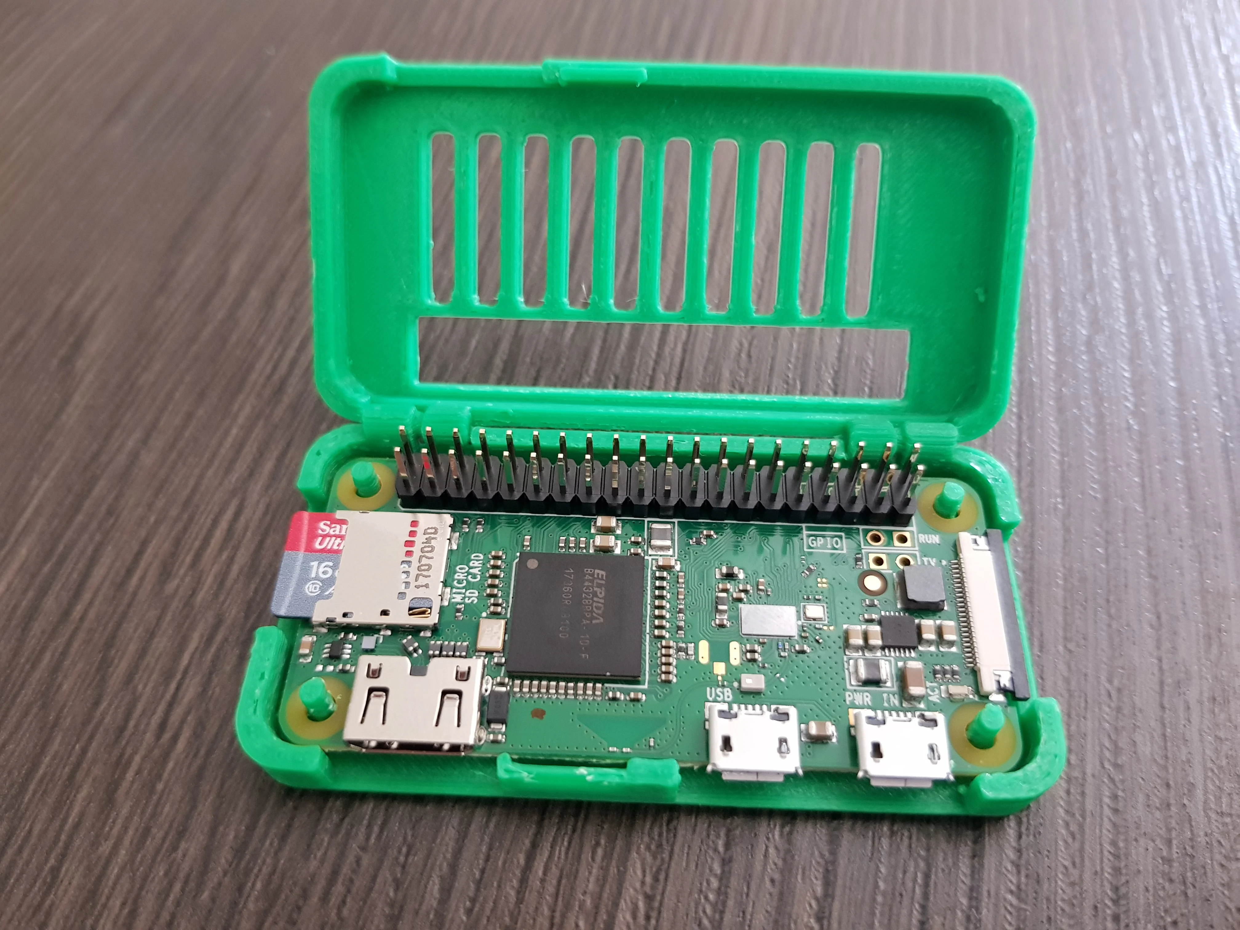 Raspberry PI Zero case GPIO and cam