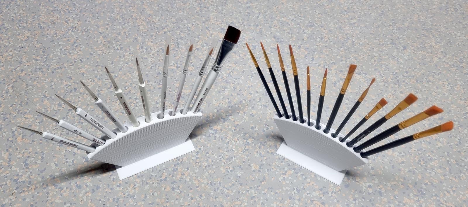 Fan-Shaped Paintbrush Holders