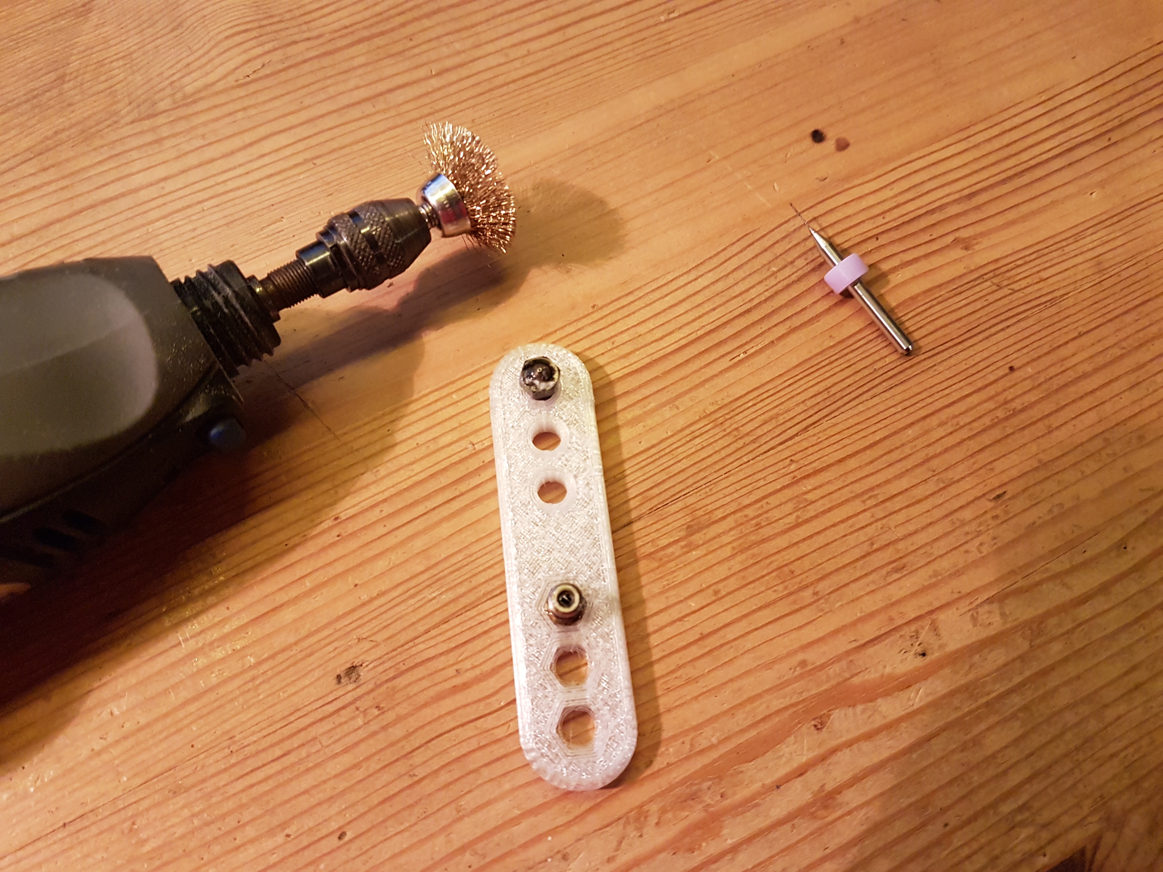 Anet Nozzle cleaning Helper -- Anet Düsen Reinigungshilfe