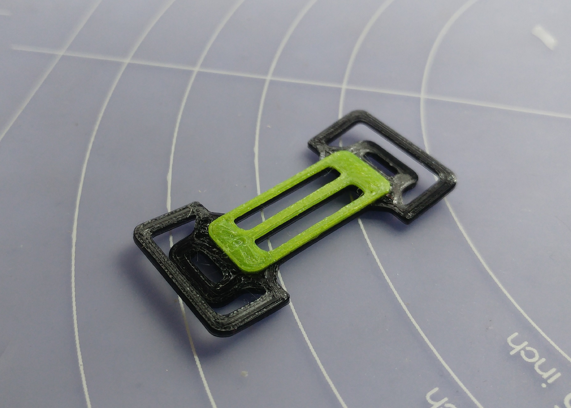 Toothpick frame simple battery mount