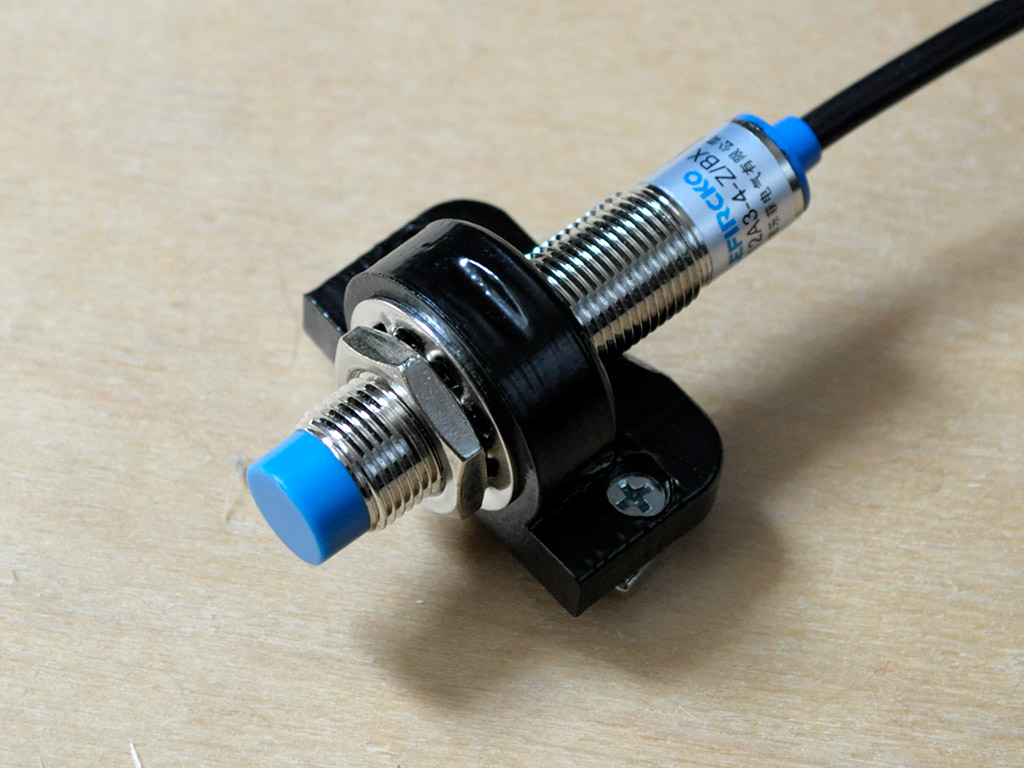 Inductive sensor 2020 mount