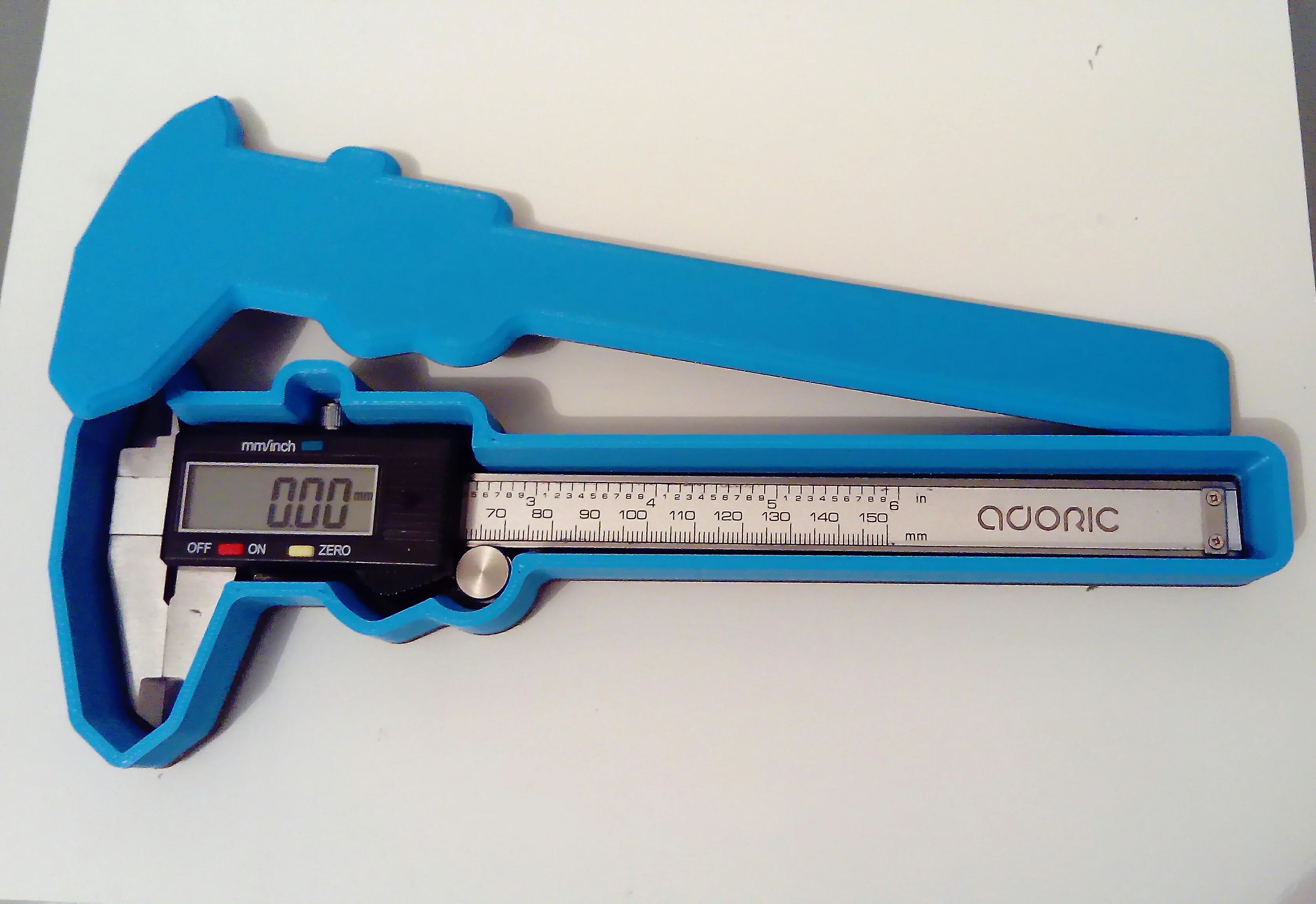 Caliper box for "No Name" 150 mm Calipers with battery holder