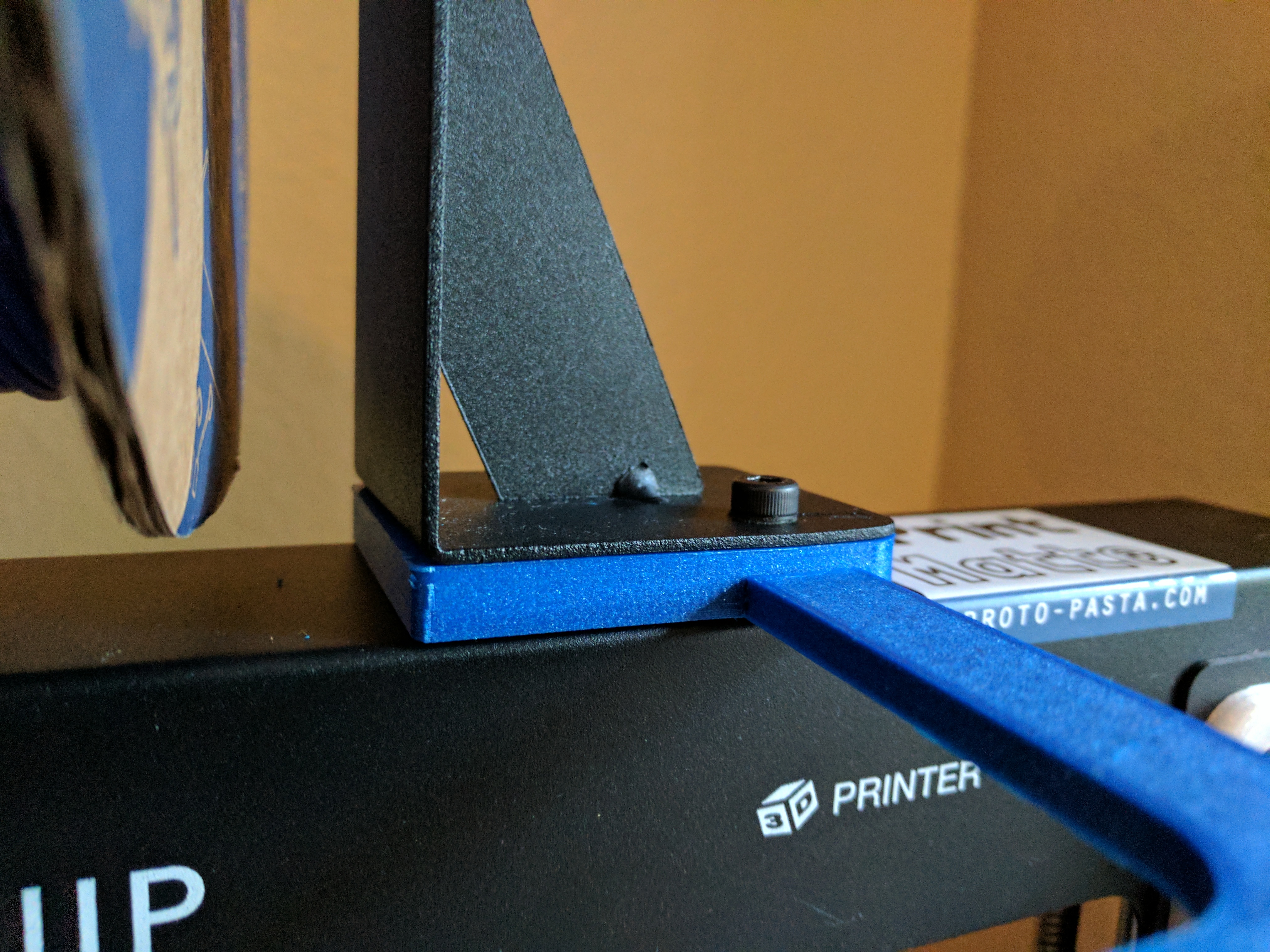 Wanhao i3 Maker Select Plus Filament Spool Riser