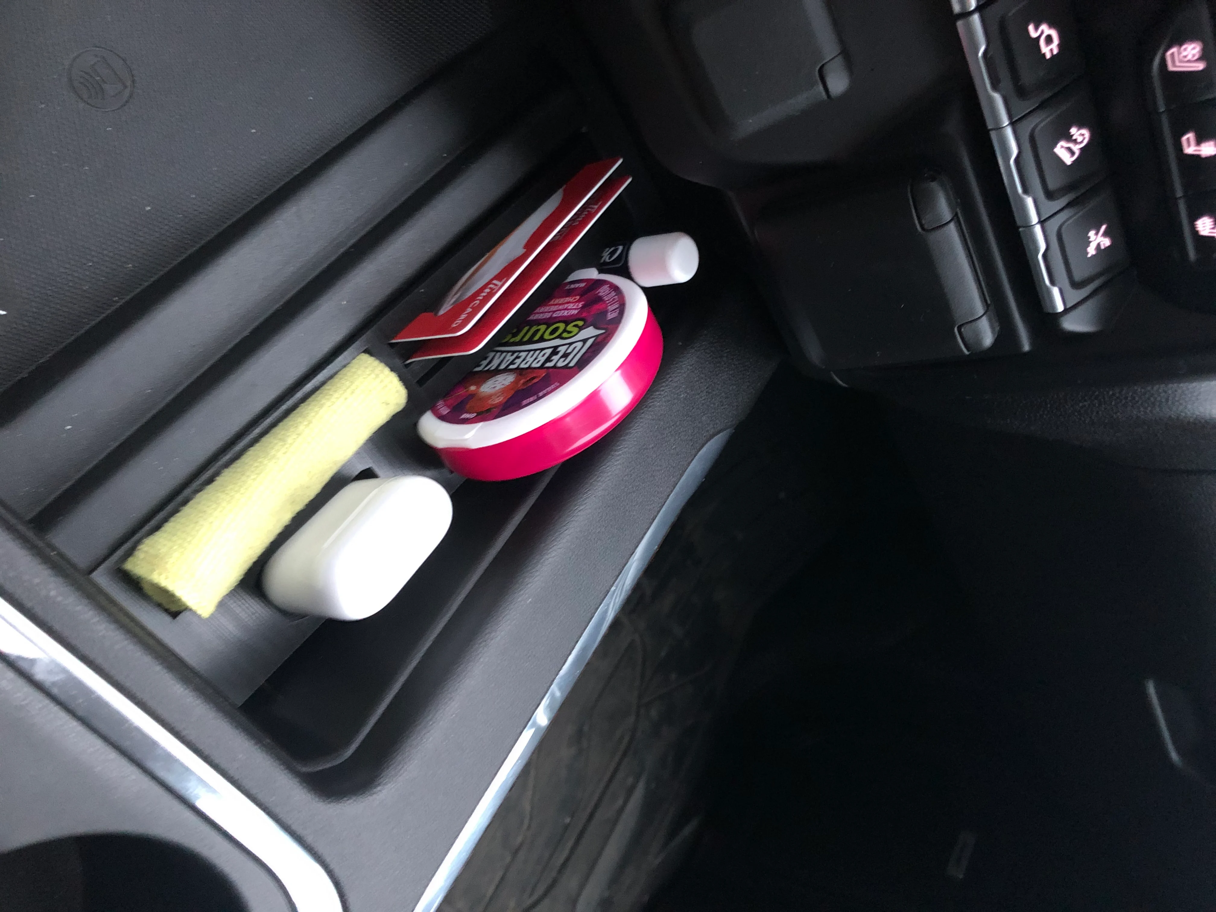 GMC Sierra Organizer