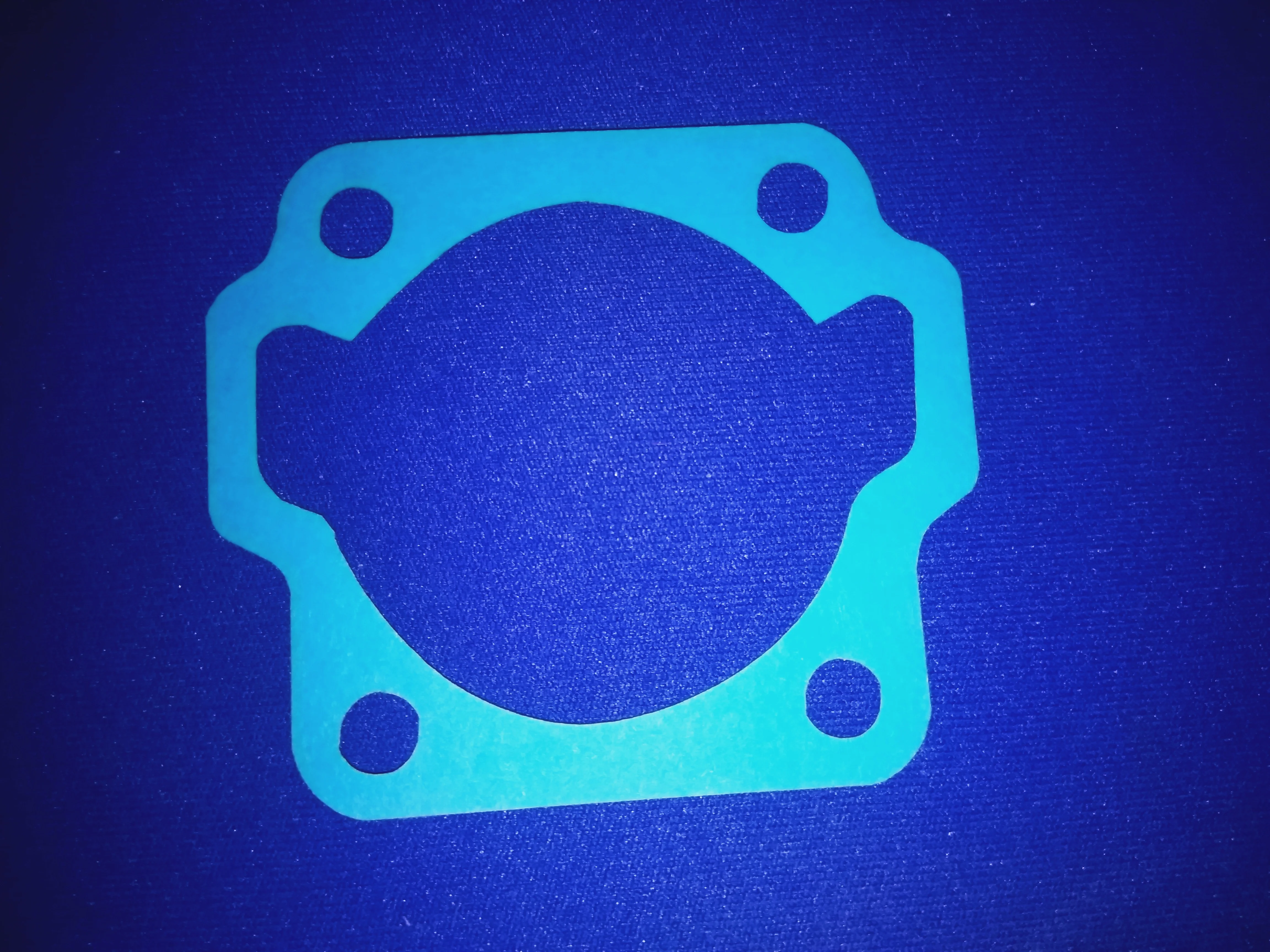 MBK joint d’embase pour moteur AV7 / base gasket for engine